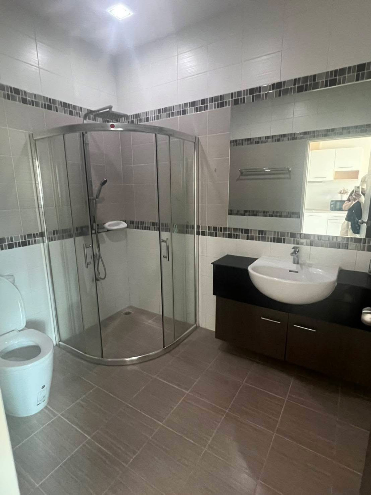 For RentCondoChiang Mai : For rent: My hip 2, building 2, 4th floor, size 43 sq m., 1 year contract.