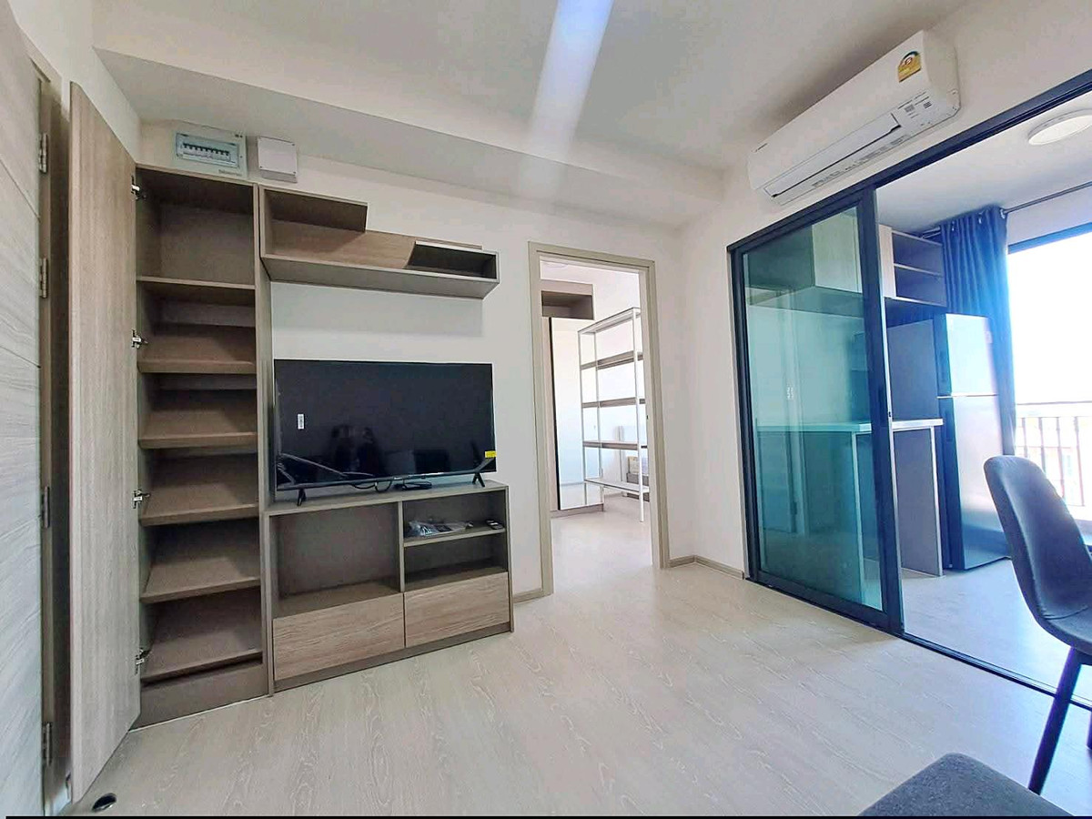 For RentCondoVipawadee, Don Mueang, Lak Si : Condo for rent, Grene Prime Don Mueang-Songprapa (Phase 3, new room, first hand) near Don Mueang Airport.