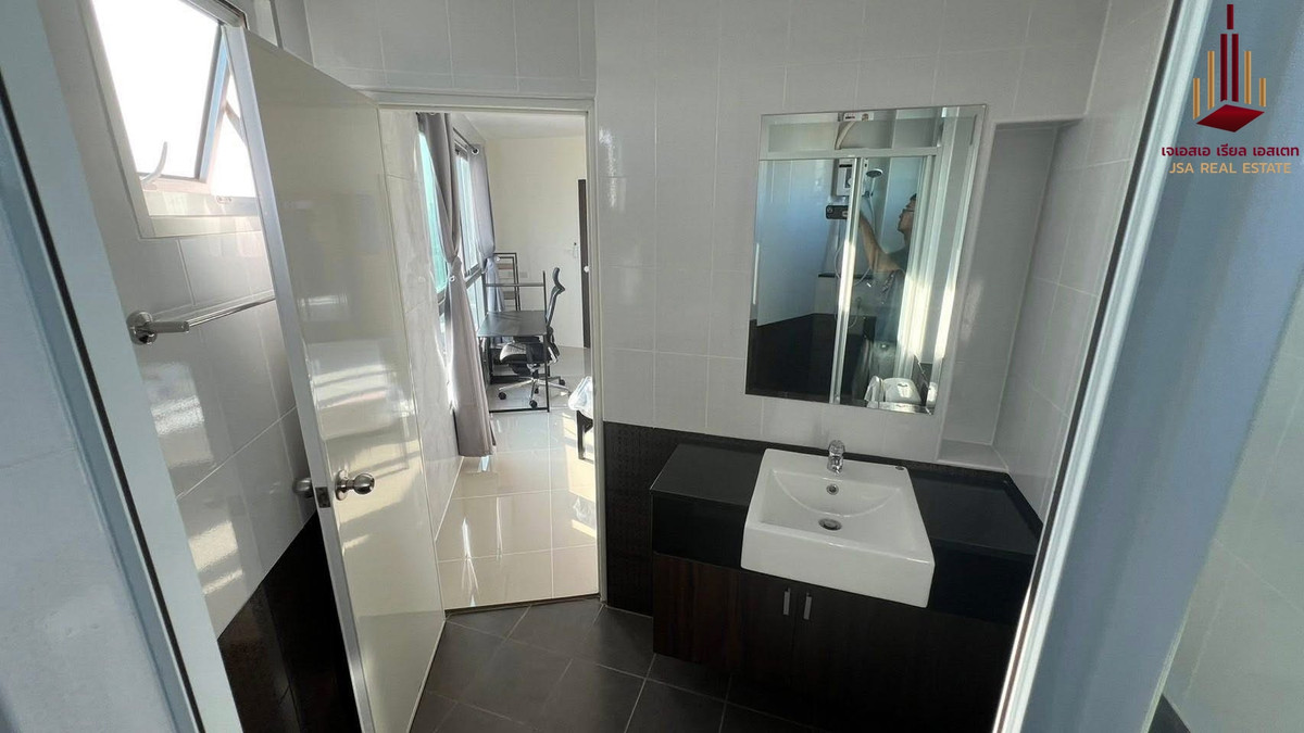 For RentCondoPattanakan, Srinakarin : ✨ For Rent: Asakan Place Srinakarin Condo ✨ 💰 Only 19,000 THB/month