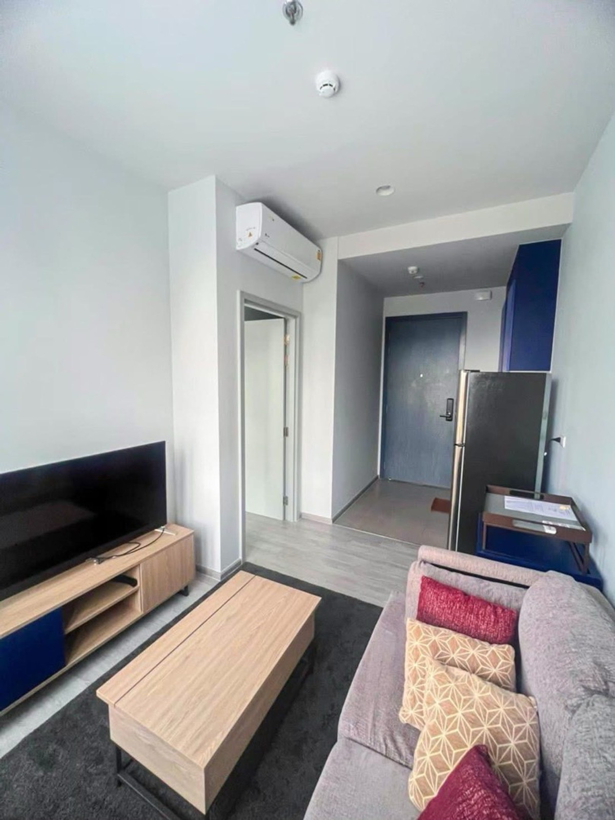 For RentCondoSukhumvit, Asoke, Thonglor : For rent XT Ekkamai