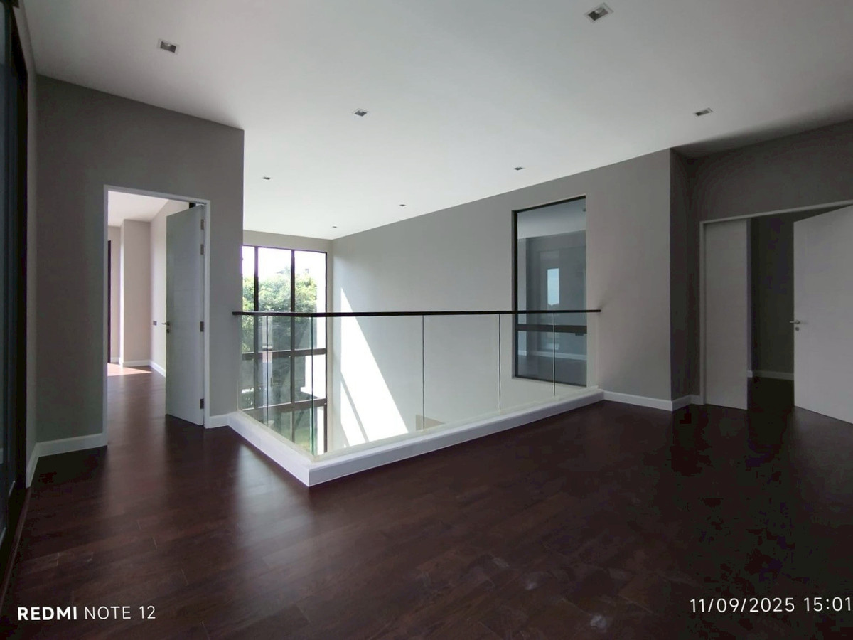 For SaleHotel&Apartment BusinessPinklao, Charansanitwong : Luxury mansion for sale, luxury house, single house, Grand Bangkok Boulevard Pinklao-Borom, corner house with private elevator.