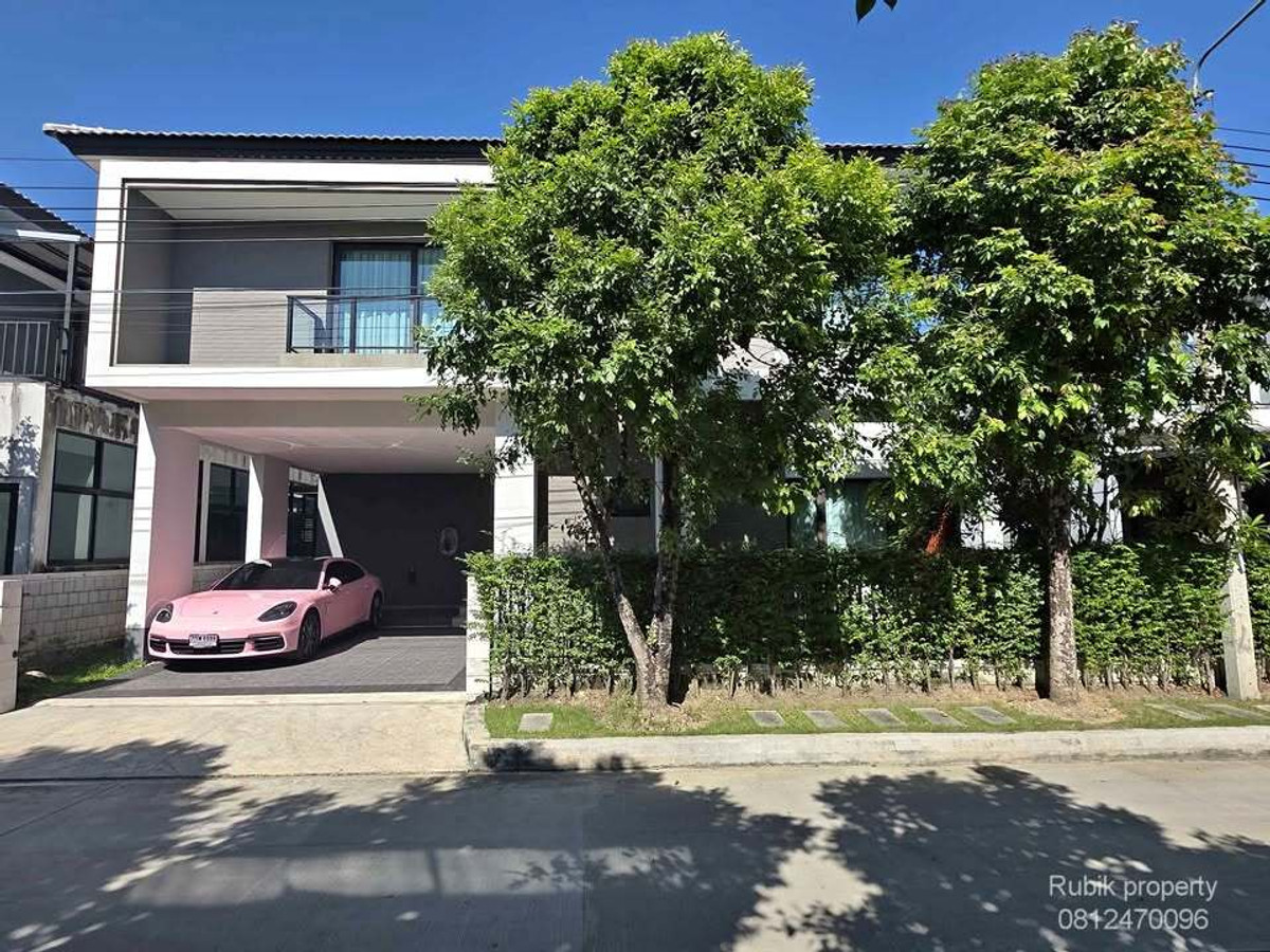 For SaleHouseRama5, Ratchapruek, Bangkruai : 🏡✨ House for sale, fully decorated! Centro Ratchaphruek-Suan Phak RB1710 House in new condition, luxuriously decorated, ready to move in immediately. Traveling is very convenient. Very close to the city