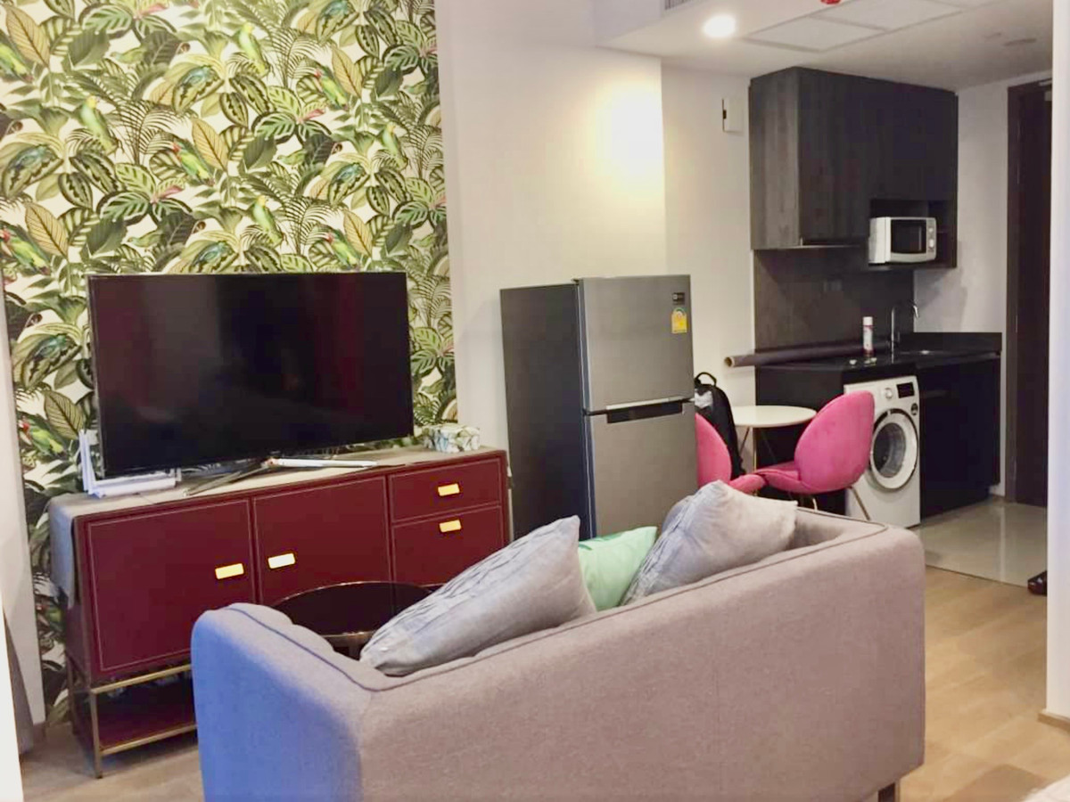 For SaleCondoSiam Paragon ,Chulalongkorn,Samyan : For Sale: Ashton Chula–Silom | High-Floor Luxury Condo | Fully Furnished with Stunning City View