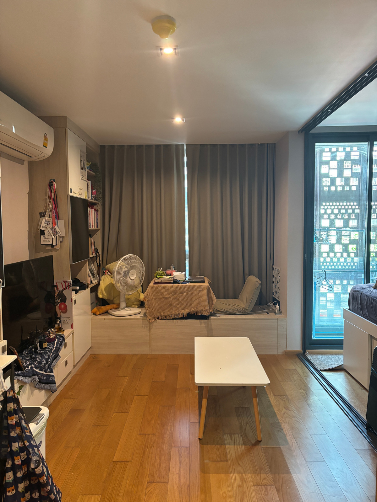 ขายคอนโดสยาม จุฬา สามย่าน : 🔥 HOT DEAL | Altitude Samyan-Silom — ห้องแต่งสวย ราคาดีที่สุด! ลงทุนก็คุ้ม อยู่เองก็ฟิน! 1 Bed แต่งครบ ใกล้จุฬาฯ เพียงไม่กี่ก้าว ในราคาที่หาไม่ได้อีกแล้ว