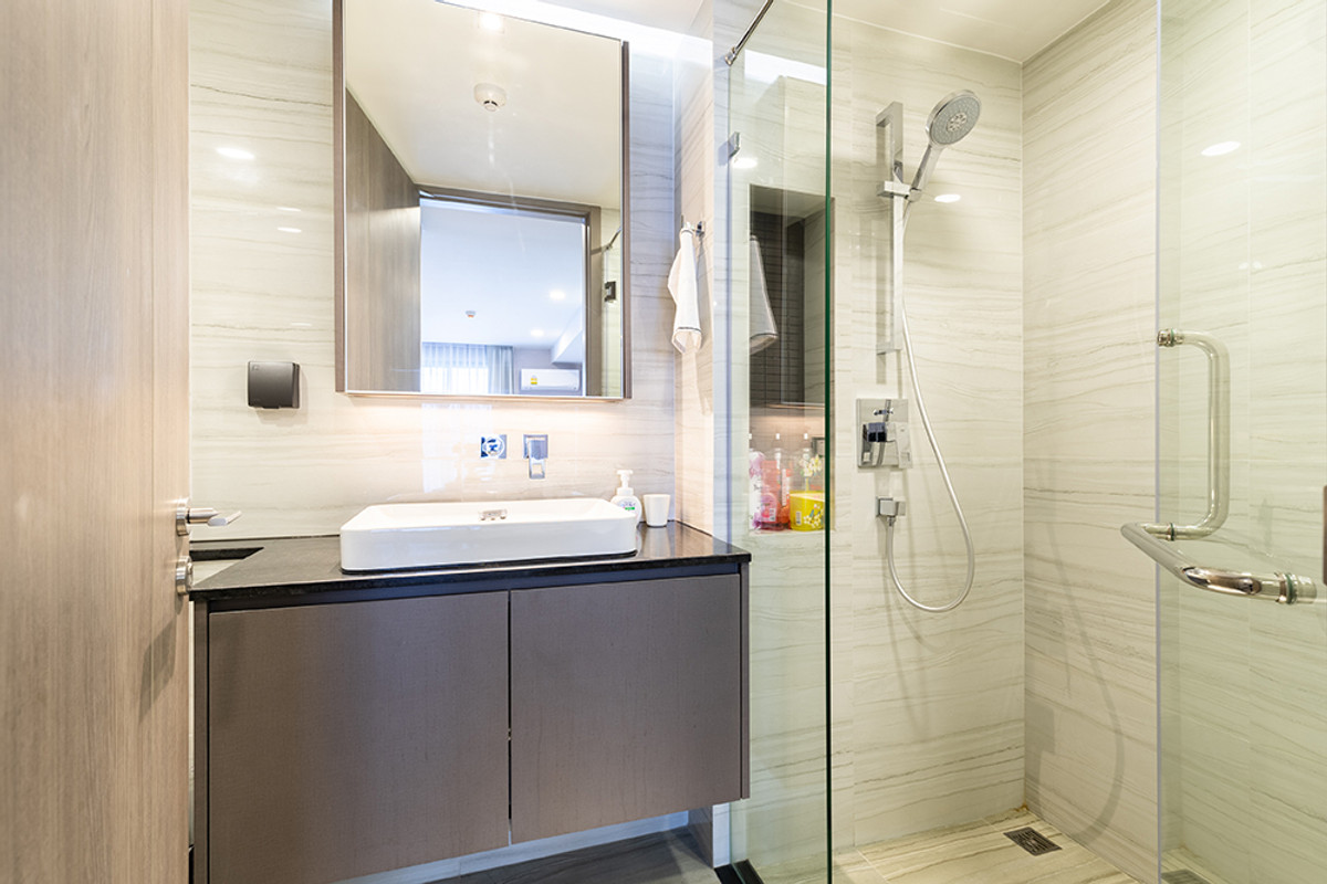 ให้เช่าคอนโดวิทยุ ชิดลม หลังสวน : Klass Siam【𝐑𝐄𝐍𝐓】🔥โทนสุภาพเรียบเนี้ยบ ดีไซน์ดูแพงแบบไม่ต้องพยายาม เหมาะกับคนเมืองที่ชอบความเป็นส่วนตัว🔥 ติดต่อไลน์ไอดี: @hacondo