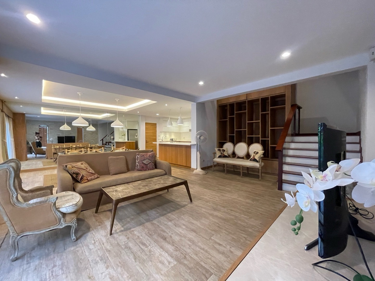 บ้านอ่อนนุช อุดมสุข : บ้าน