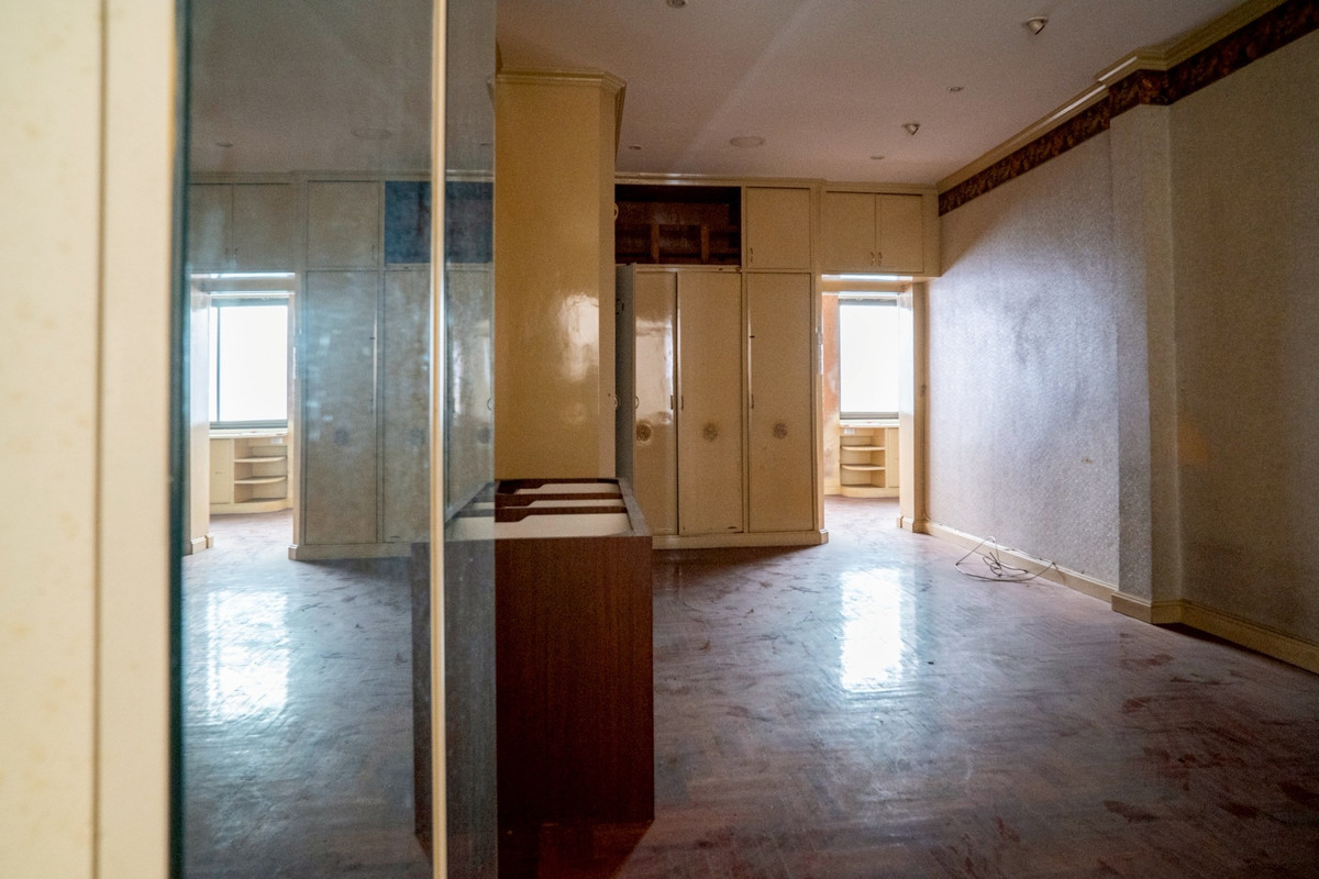 ขายทาวน์โฮมเยาวราช บางลำพู : ขาย ❗️ ทาวน์เฮ้า 6 ชั้น 2 คูหา บ้านเปล่า ทำเลดีมาก ใกล้กับ MRT สนามไชย และ MRT สามยอด