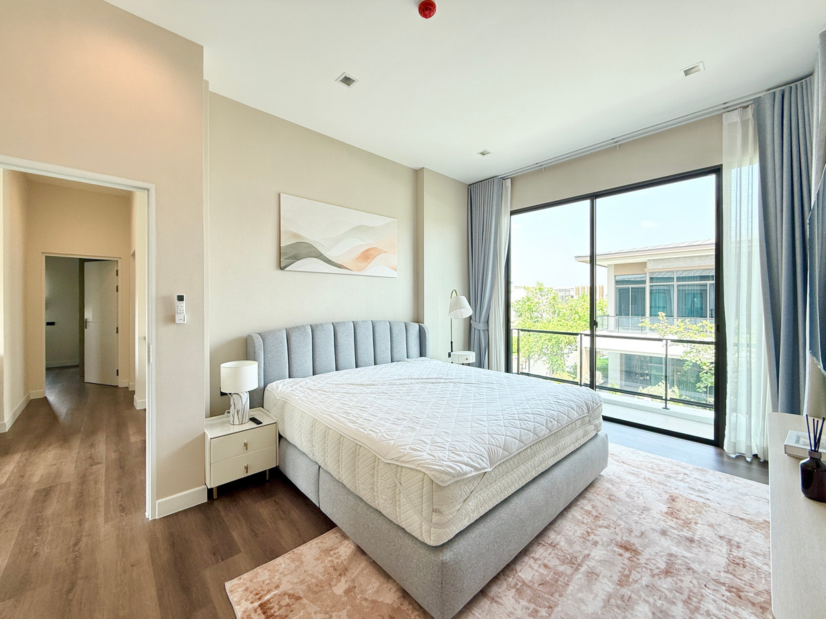 บ้านบางนา แบริ่ง ลาซาล : 🚀 บางกอก บูเลอวาร์ด บางนา กม.5 - 237ตรม. 4นอน4น้ำ2ที่จอดรถ ปรับลดค่าเช่า 092-545-6151 (ทีม)