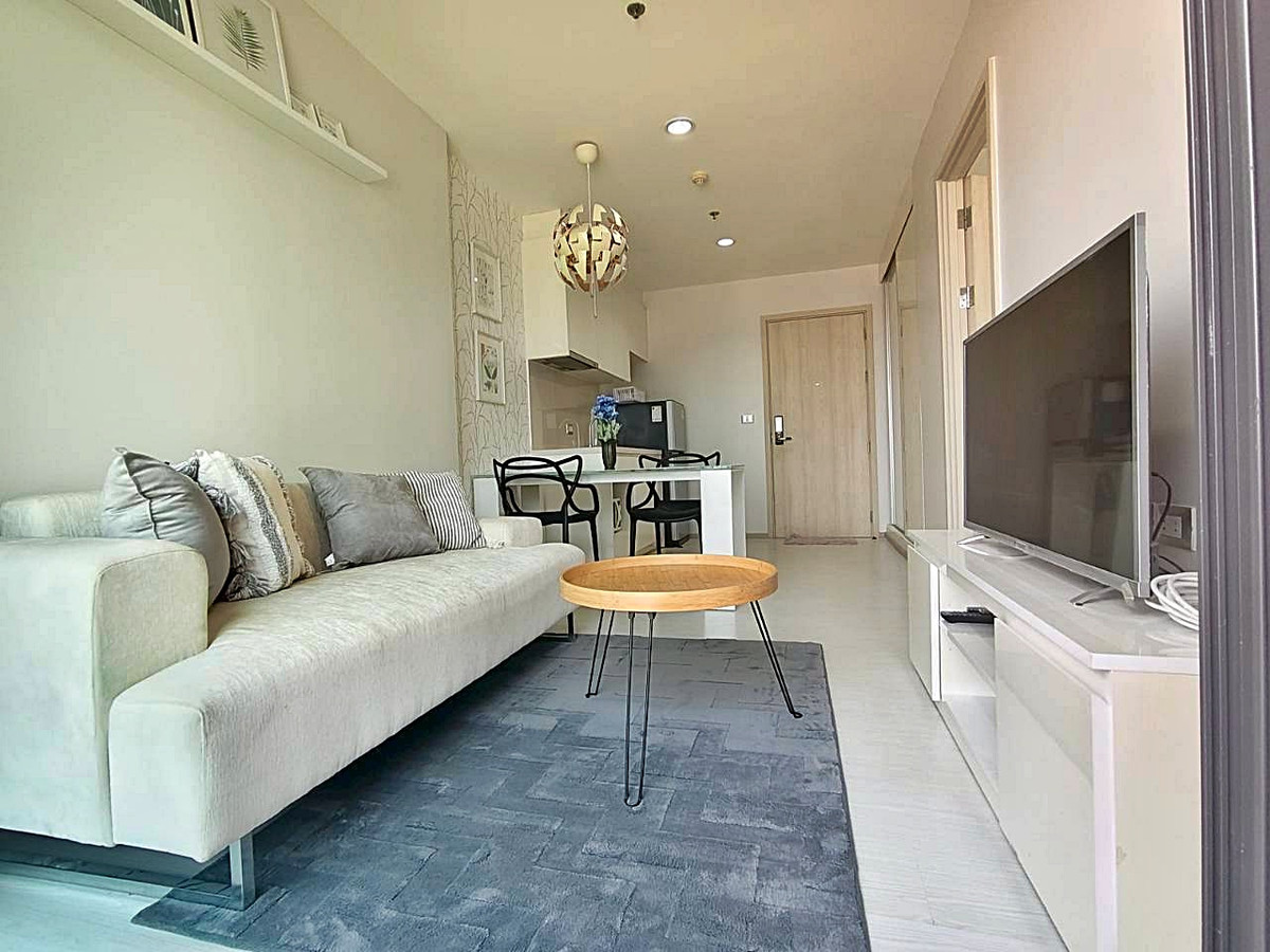 ให้เช่าคอนโดสุขุมวิท อโศก ทองหล่อ :  ให้เช่าคอนโด RHYTHM 42  สุขุมวิท  ห้องสวย ใกล้ BTS เอกมัย