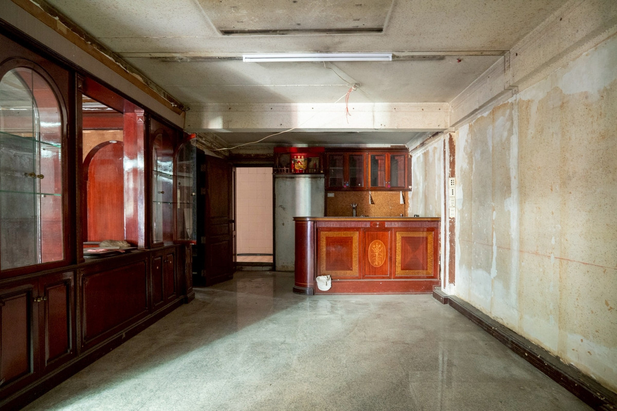 ขายทาวน์โฮมเยาวราช บางลำพู : ขาย ❗️ ทาวน์เฮ้า 6 ชั้น 2 คูหา บ้านเปล่า ทำเลดีมาก ใกล้กับ MRT สนามไชย และ MRT สามยอด