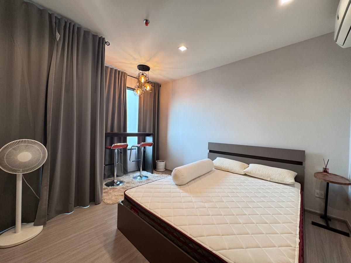 ขายคอนโดท่าพระ ตลาดพลู วุฒากาศ : ขายด่วน เพียง 2.4 ล้าน Life Sathorn Sierra ห้องสวย สอบถามได้เลยครับ !