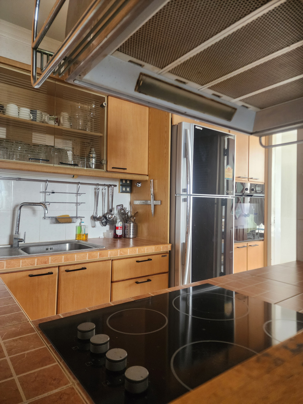 ขายคอนโดสีลม ศาลาแดง บางรัก : ขายคอนโดมิเนียม Penthouse 3 ชั้น 3 ห้องนอน เพิร์ลการ์เดน คอนโด ถนนสาทร ใกล้ BTS ช่องนนทรี