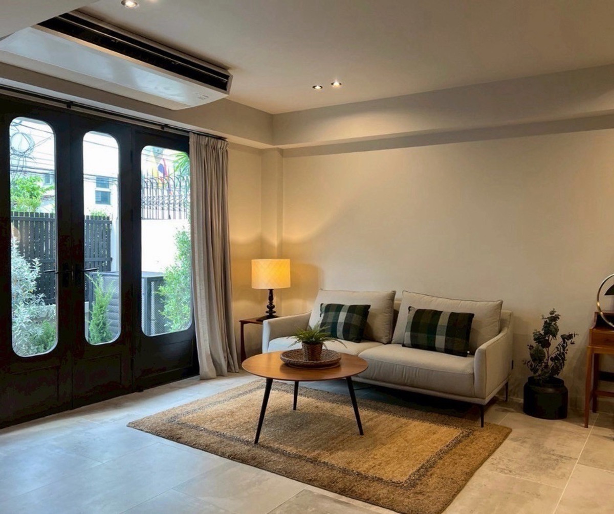 HouseOnnut, Udomsuk : 4 Bedroom Renovated Townhouse for Sale and Rent near BTS Phra Khanong Sukhumvit Ekkamai Bangkok Ideal for Home Office and Investment