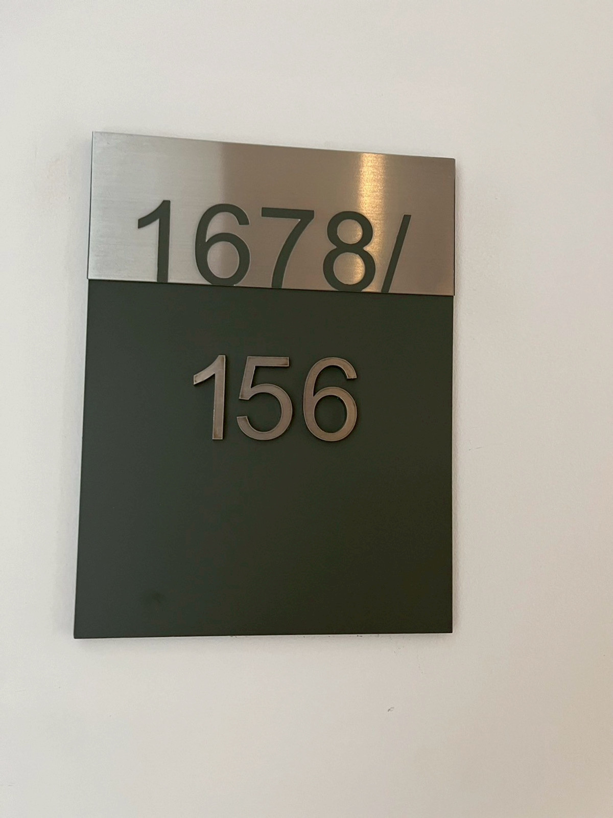 ให้เช่าคอนโดพระราม 9 เพชรบุรีตัดใหม่ RCA : ให้เช่าคอนโด Q อโศก ตกแต่งครบครัน (S03-2629)