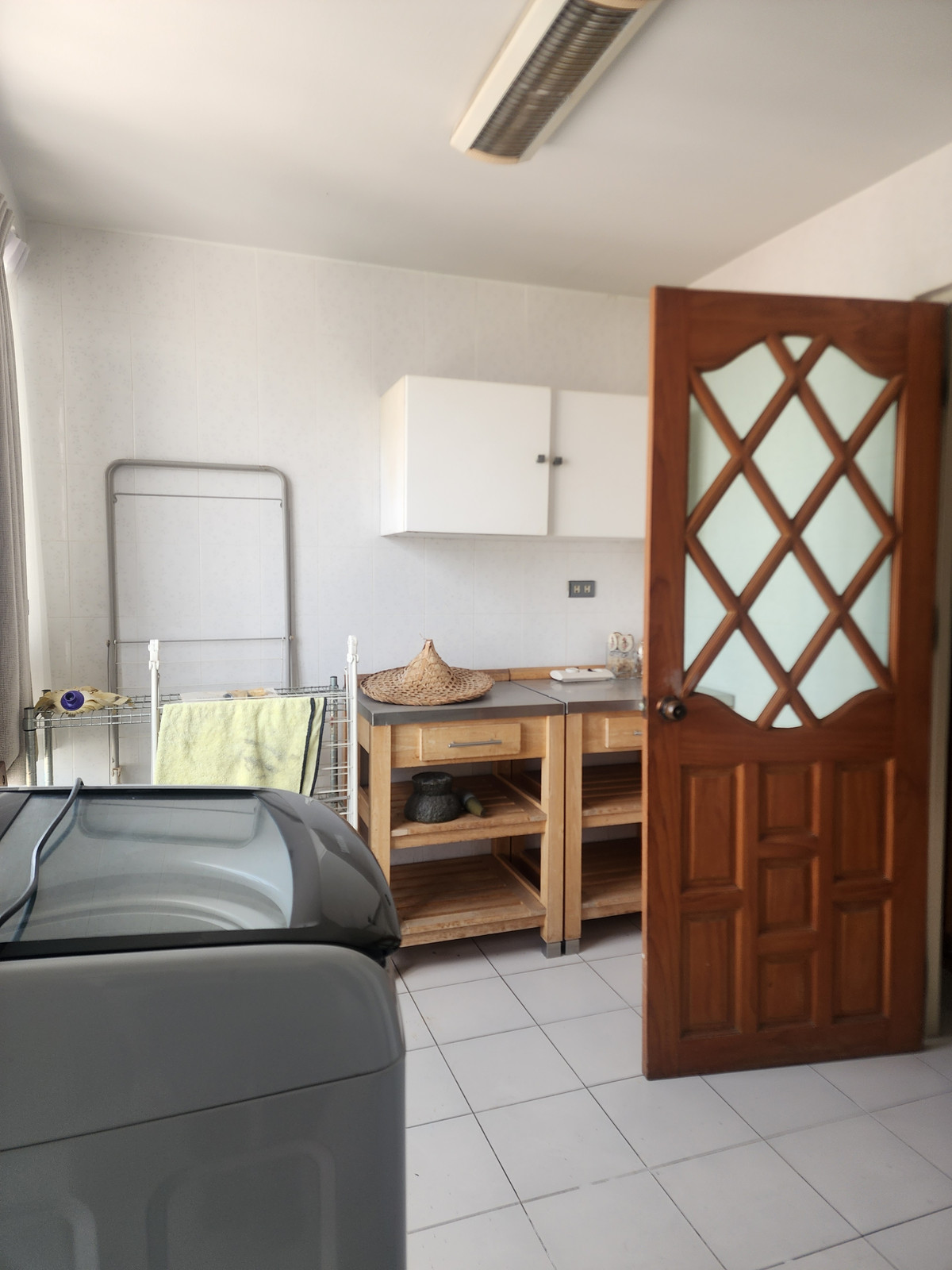 ขายคอนโดสีลม ศาลาแดง บางรัก : ขายคอนโดมิเนียม Penthouse 3 ชั้น 3 ห้องนอน เพิร์ลการ์เดน คอนโด ถนนสาทร ใกล้ BTS ช่องนนทรี