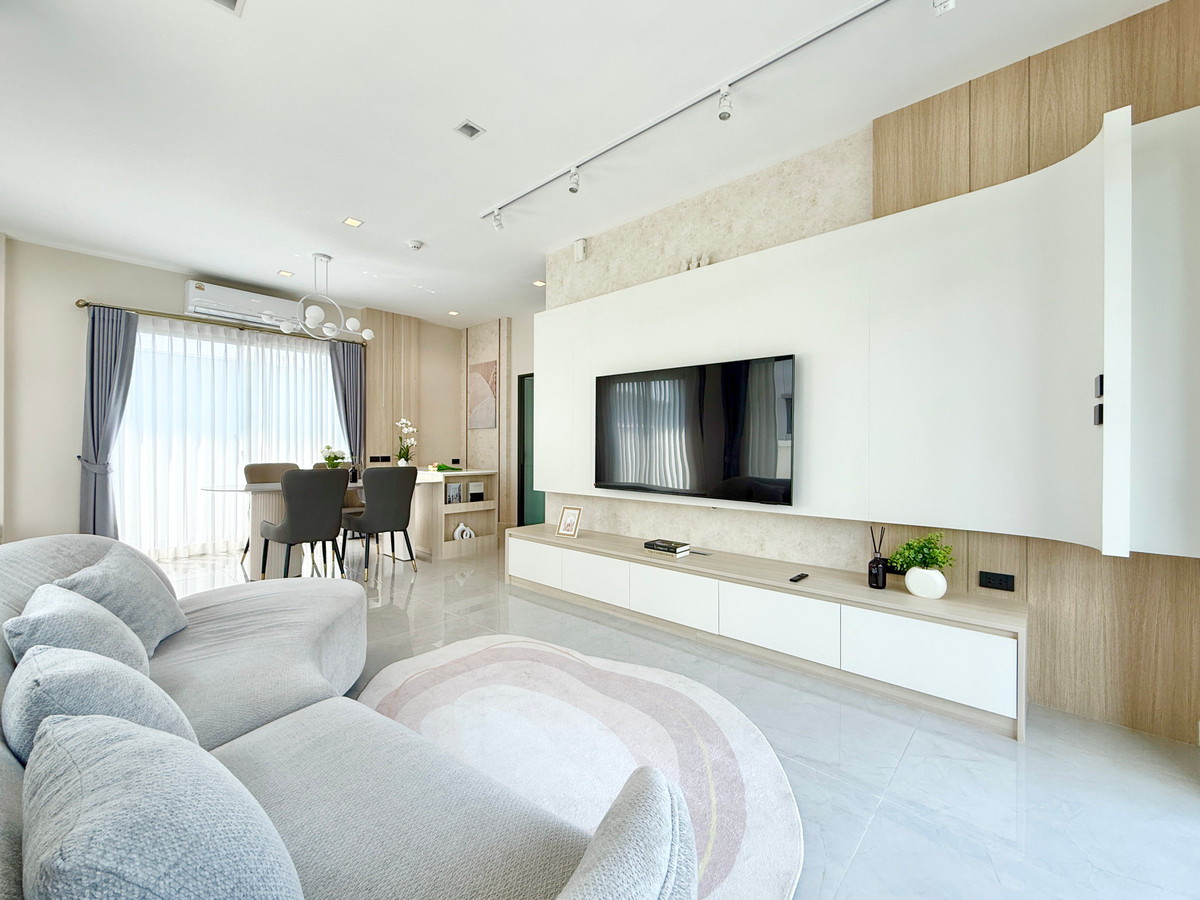 บ้านบางนา แบริ่ง ลาซาล : 🚀 บางกอก บูเลอวาร์ด บางนา กม.5 - 237ตรม. 4นอน4น้ำ2ที่จอดรถ ปรับลดค่าเช่า 092-545-6151 (ทีม)