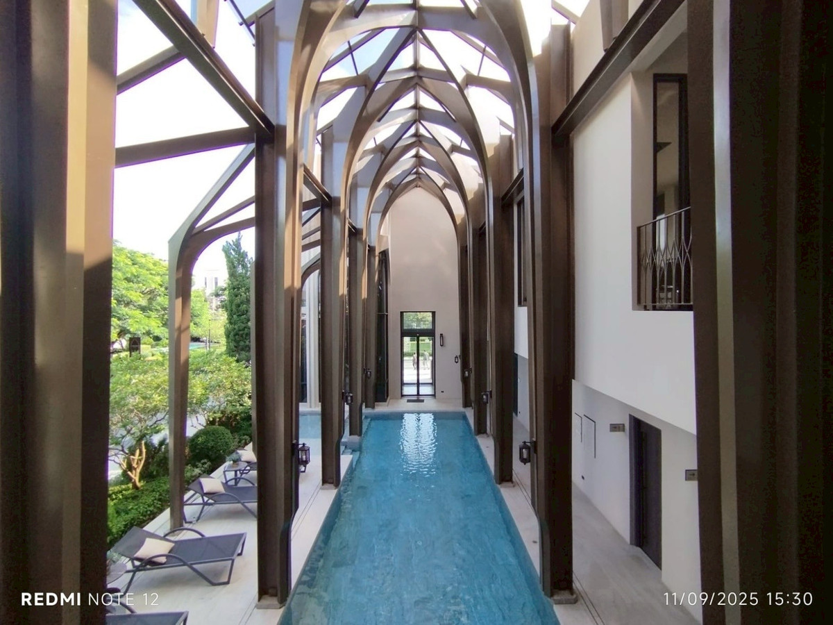 For SaleHotel&Apartment BusinessPinklao, Charansanitwong : Luxury mansion for sale, luxury house, single house, Grand Bangkok Boulevard Pinklao-Borom, corner house with private elevator.