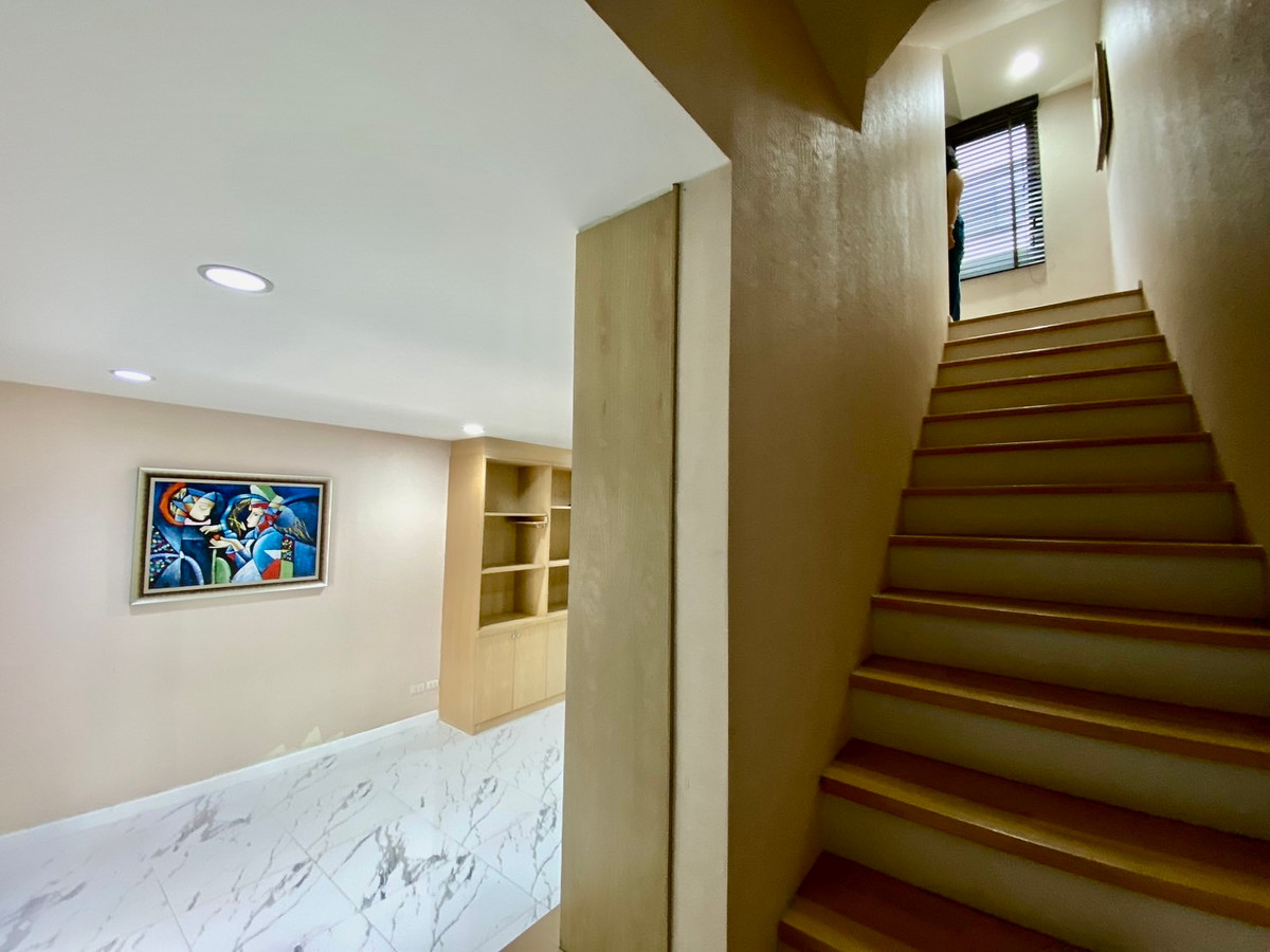 ให้เช่าทาวน์โฮมรามคำแหง หัวหมาก : ให้เช่า บ้านกลางเมือง พระราม 9 – รามคำแหง ทาวน์โฮม 3 ชั้น สภาพใหม่ ทำเลศักยภาพ ใกล้ทางด่วนและ Airport Link