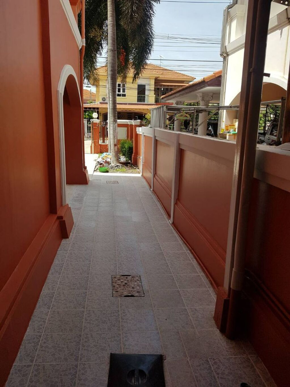 ให้เช่าบ้านปทุมธานี รังสิต ธรรมศาสตร์ : ให้เช่า ภัสสร 2 คลอง 3 เลขที่ 34/293 (เลี้ยงสัตว์ได้)(ทำโฮมออฟฟิศได้)