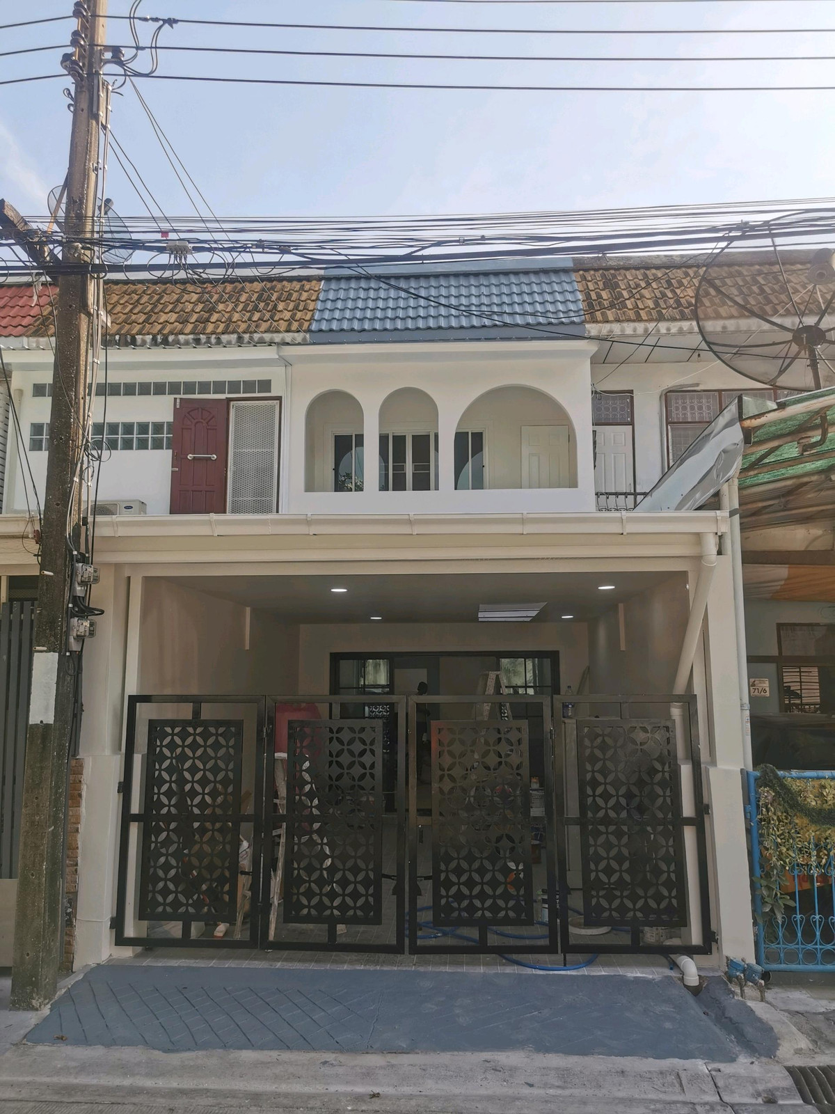 For SaleTownhomeRatchadapisek, Huaikwang, Suttisan : Townhouse near Huai Khwang Market, University of the Thai Chamber of Commerce.