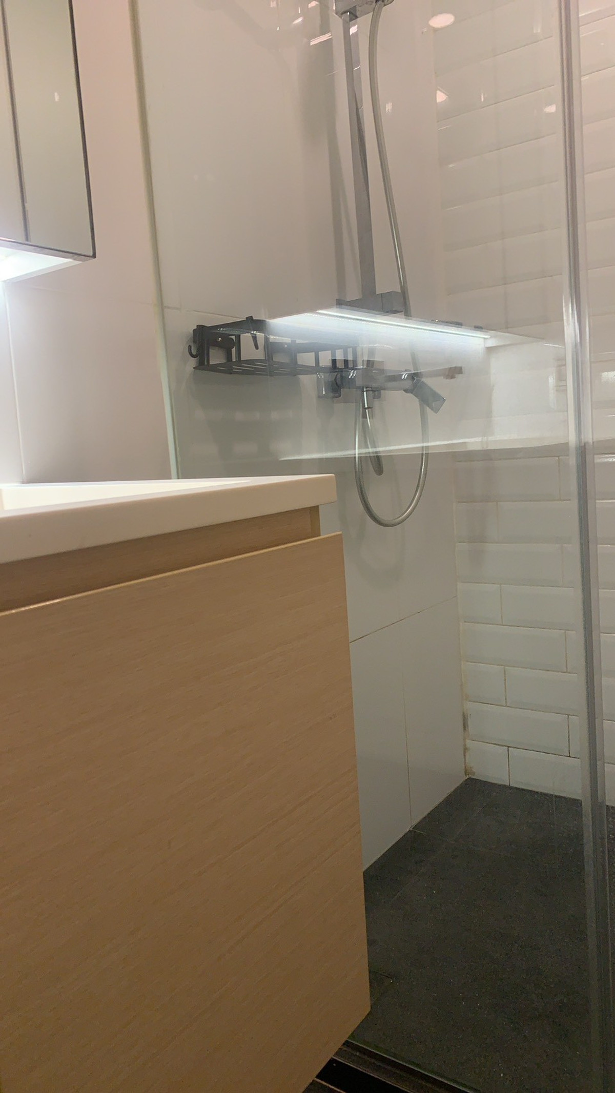 For RentCondoRama9, Petchburi, RCA : Condo for rent, Landmark at MRTA Station (Siamese Rama 9), Building C, 7th floor, area 37 Sqm, room type 1BD (1 bedroom, 1 bathroom), furniture, complete electrical appliances, ready to move in, rent 20,000 baht/month.