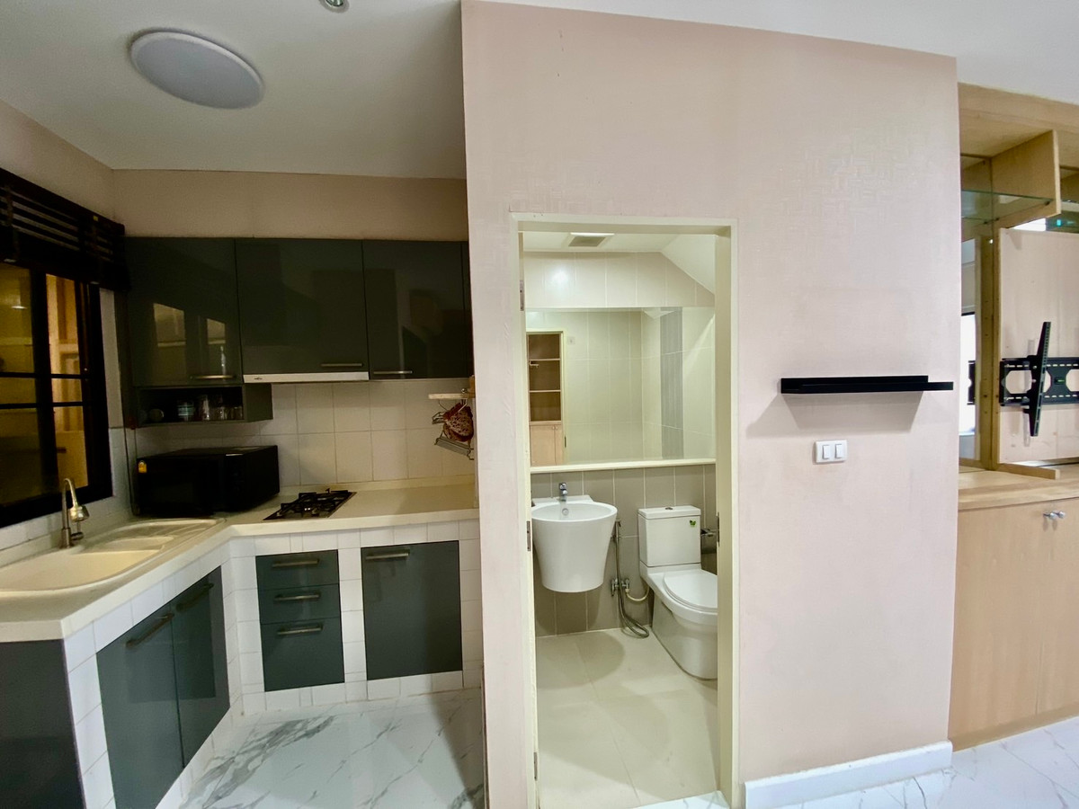 ให้เช่าทาวน์โฮมรามคำแหง หัวหมาก : ให้เช่า บ้านกลางเมือง พระราม 9 – รามคำแหง ทาวน์โฮม 3 ชั้น สภาพใหม่ ทำเลศักยภาพ ใกล้ทางด่วนและ Airport Link