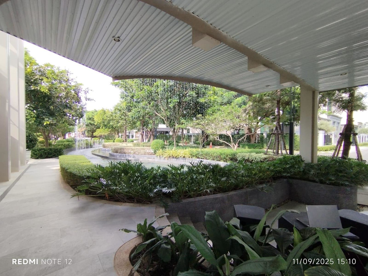 For SaleHotel&Apartment BusinessPinklao, Charansanitwong : Luxury mansion for sale, luxury house, single house, Grand Bangkok Boulevard Pinklao-Borom, corner house with private elevator.