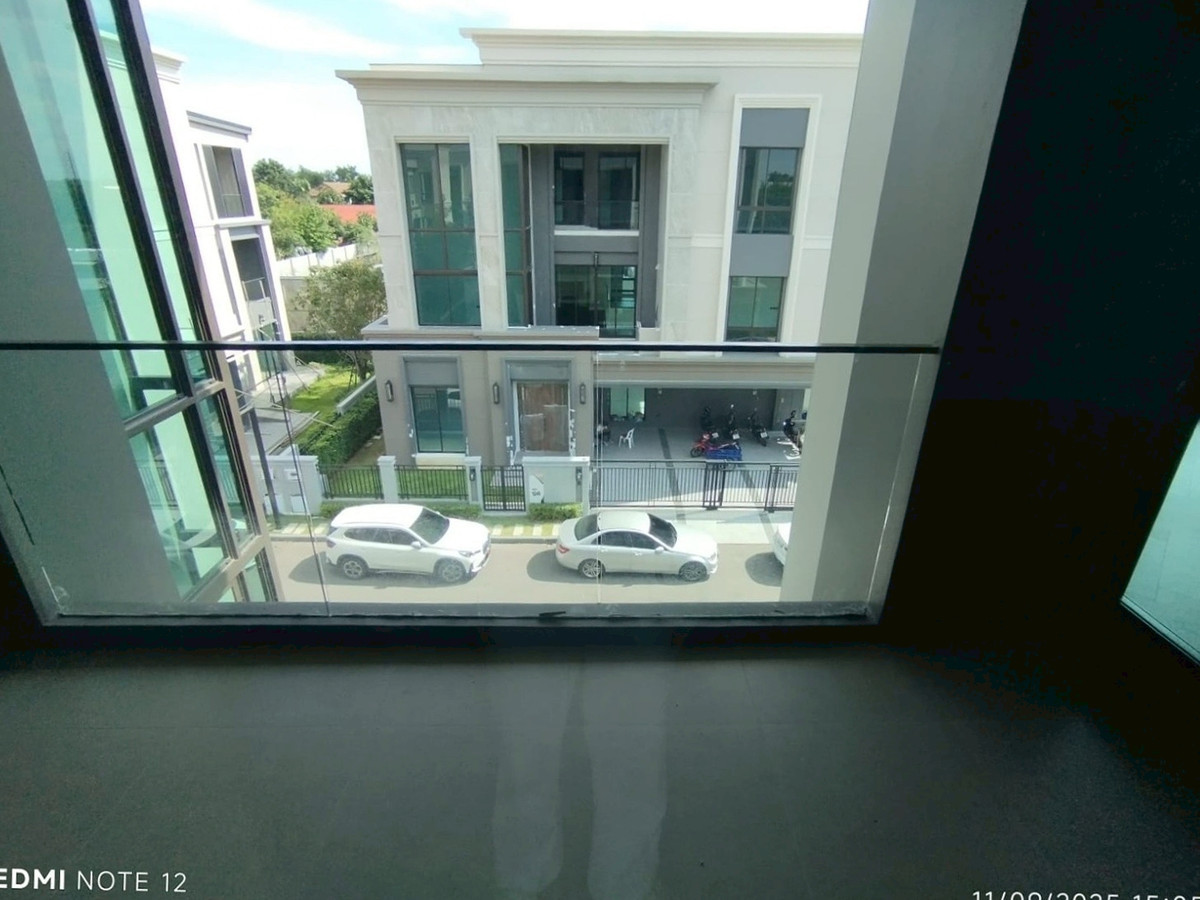 For SaleHotel&Apartment BusinessPinklao, Charansanitwong : Luxury mansion for sale, luxury house, single house, Grand Bangkok Boulevard Pinklao-Borom, corner house with private elevator.