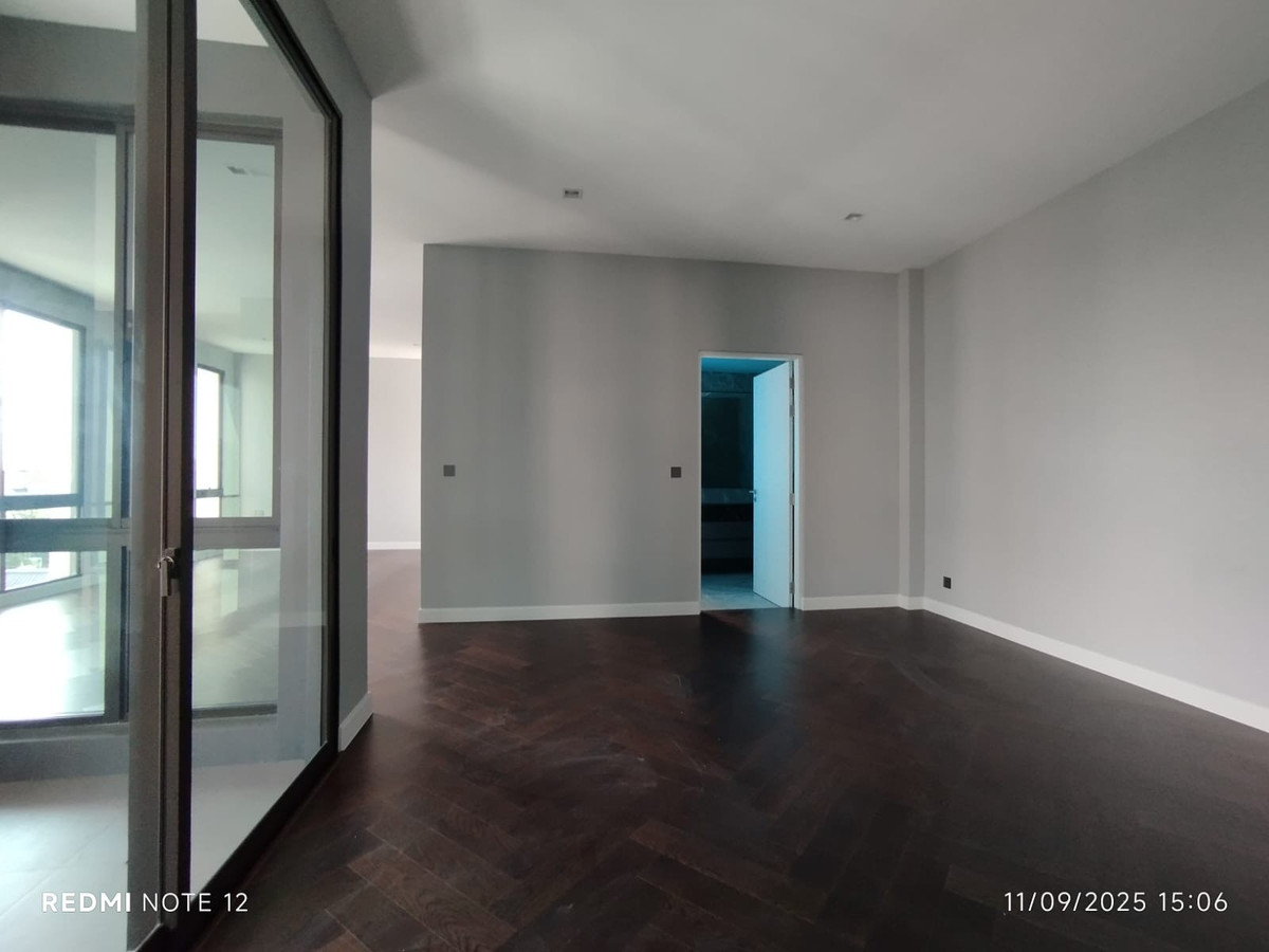 For SaleHotel&Apartment BusinessPinklao, Charansanitwong : Luxury mansion for sale, luxury house, single house, Grand Bangkok Boulevard Pinklao-Borom, corner house with private elevator.