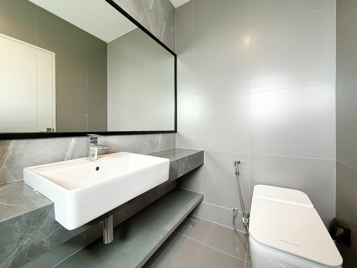 บ้านบางนา แบริ่ง ลาซาล : 🚀 บางกอก บูเลอวาร์ด บางนา กม.5 - 237ตรม. 4นอน4น้ำ2ที่จอดรถ ปรับลดค่าเช่า 092-545-6151 (ทีม)