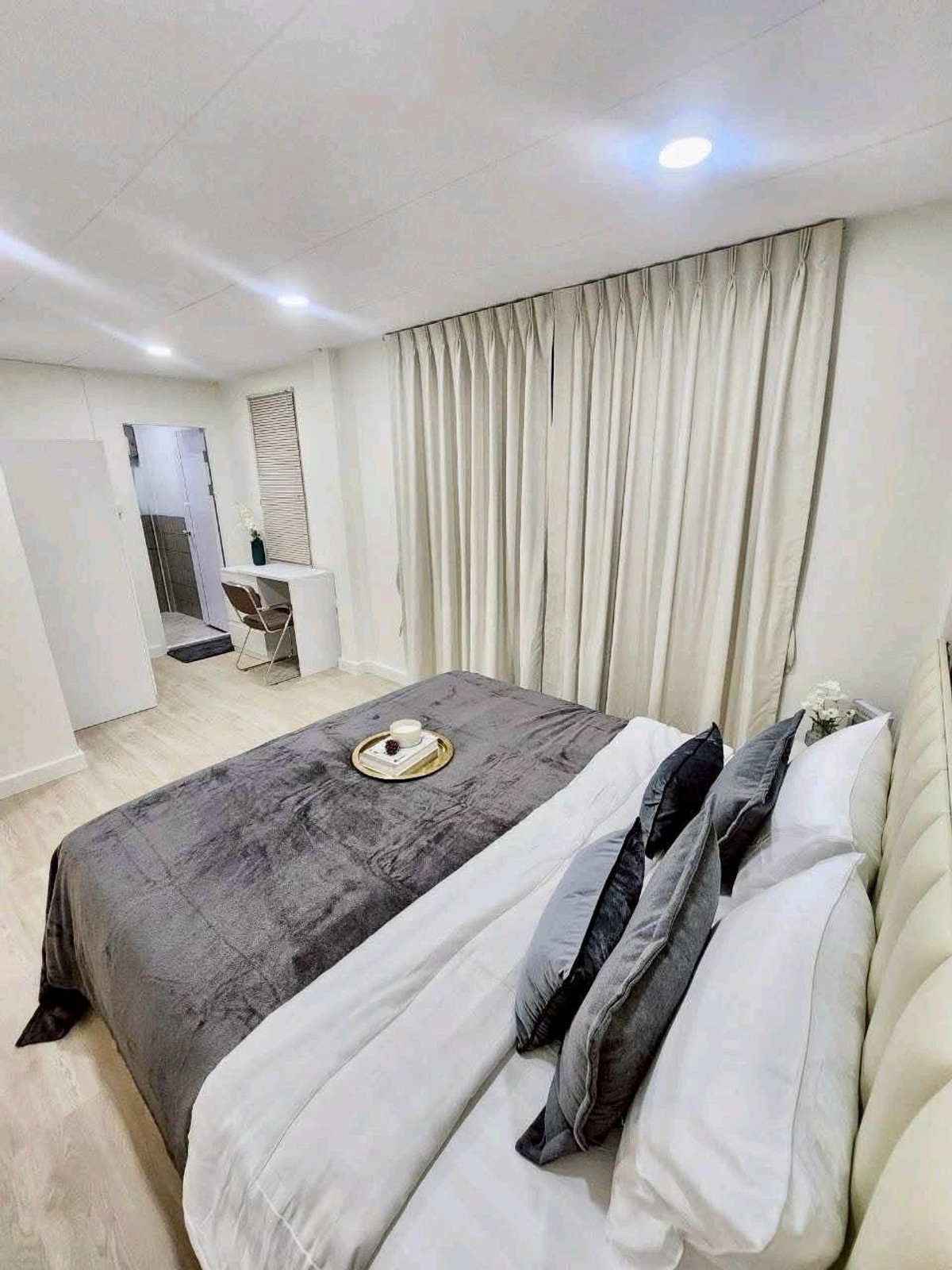 For RentHouseRatchadapisek, Huaikwang, Suttisan : 🔥🔥🔥2-story detached house 
📍 Huai Khwang – Sutthisan – Ratchada CBD
Huai Khwang – Sutthisan – Ratchada💚💚💚