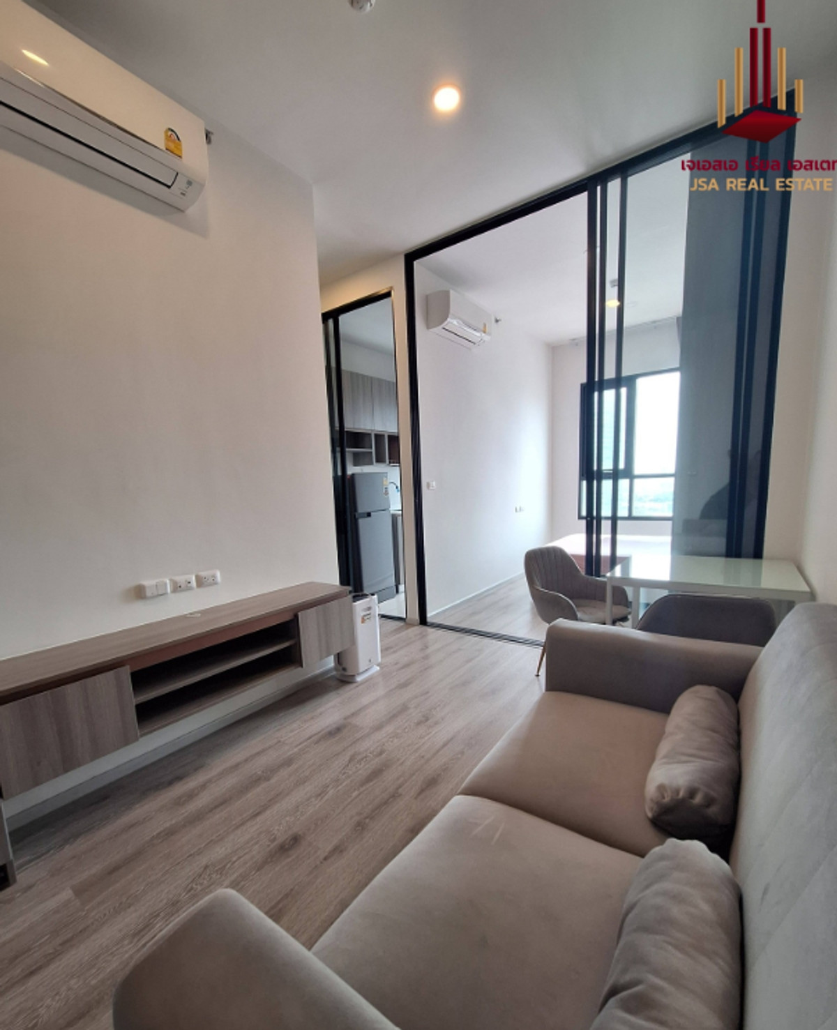 ขายคอนโดเกษตรศาสตร์ รัชโยธิน : ✨ For Sale: KnightsBridge Prime Ratchayothin Condo ✨ 💰 Only 4,090,000 THB ราคาดีสุด เจ้าของรีบขายมาก ห้องขายพร้อมผู้เช่า  นัดชมได้ ยินดีให้บริการครับสนใจติดต่อ คุณเจมส์มาร์