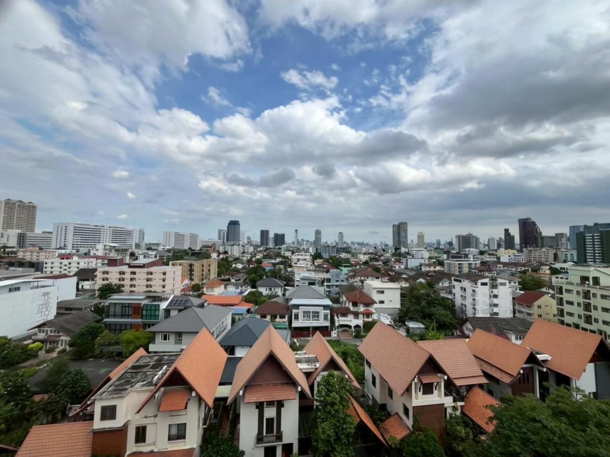 For SaleCondoLadprao, Central Ladprao : For Sale Condo , Phisawit Tower , BTS-Phahon Yothin 24 , Chomphon , Chatuchak , Bangkok , CX-129615