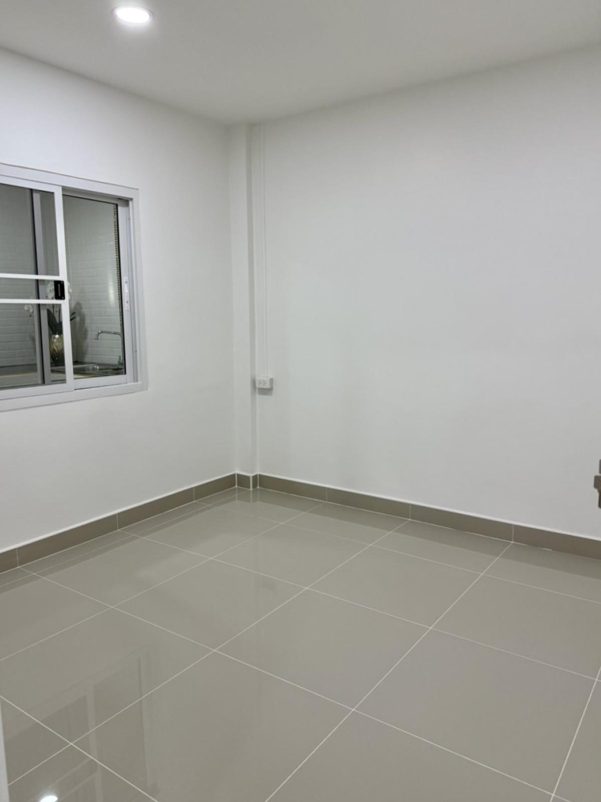 For SaleTownhomePathum Thani,Rangsit, Thammasat : For Sale Townhouse/Townhome  , Baan Sinsup 1 Rangsit - Klong 4 , Bueng Yitho , Thanyaburi , Pathum Thani , CX-143351