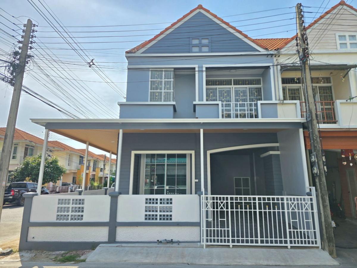 ขายทาวน์โฮมปทุมธานี รังสิต ธรรมศาสตร์ : ขายทาวน์เฮ้าส์/ทาวน์โฮม  อู่ทองเพลส 5 คูคต ลำลูกกา ปทุมธานี CX-146773