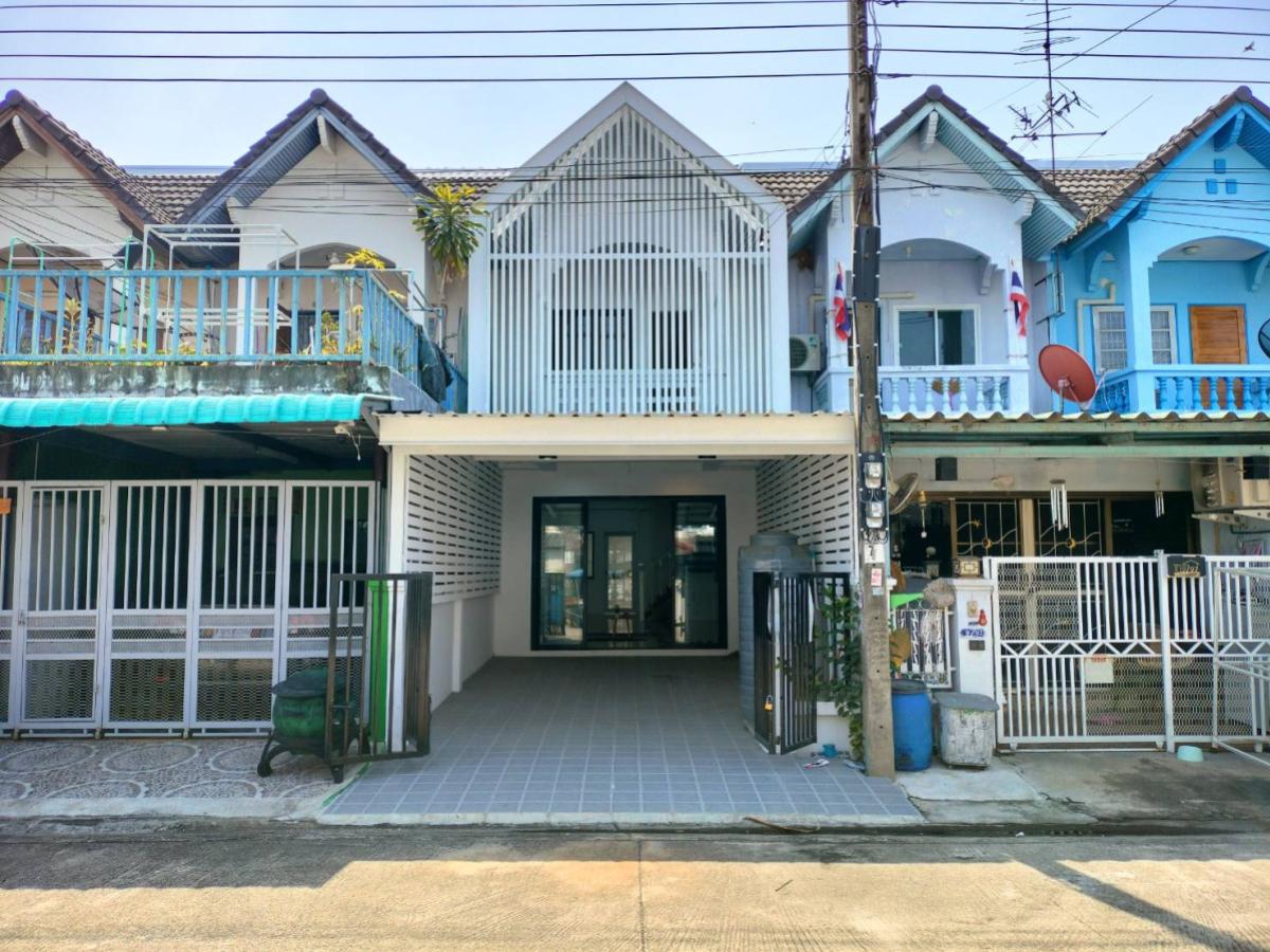 For SaleTownhomeBang kae, Phetkasem : For Sale Townhouse/Townhome  , Baan Petsayam 2 , newly renovated , Nong Khaem , Nong Khaem , Bangkok , CX-146695