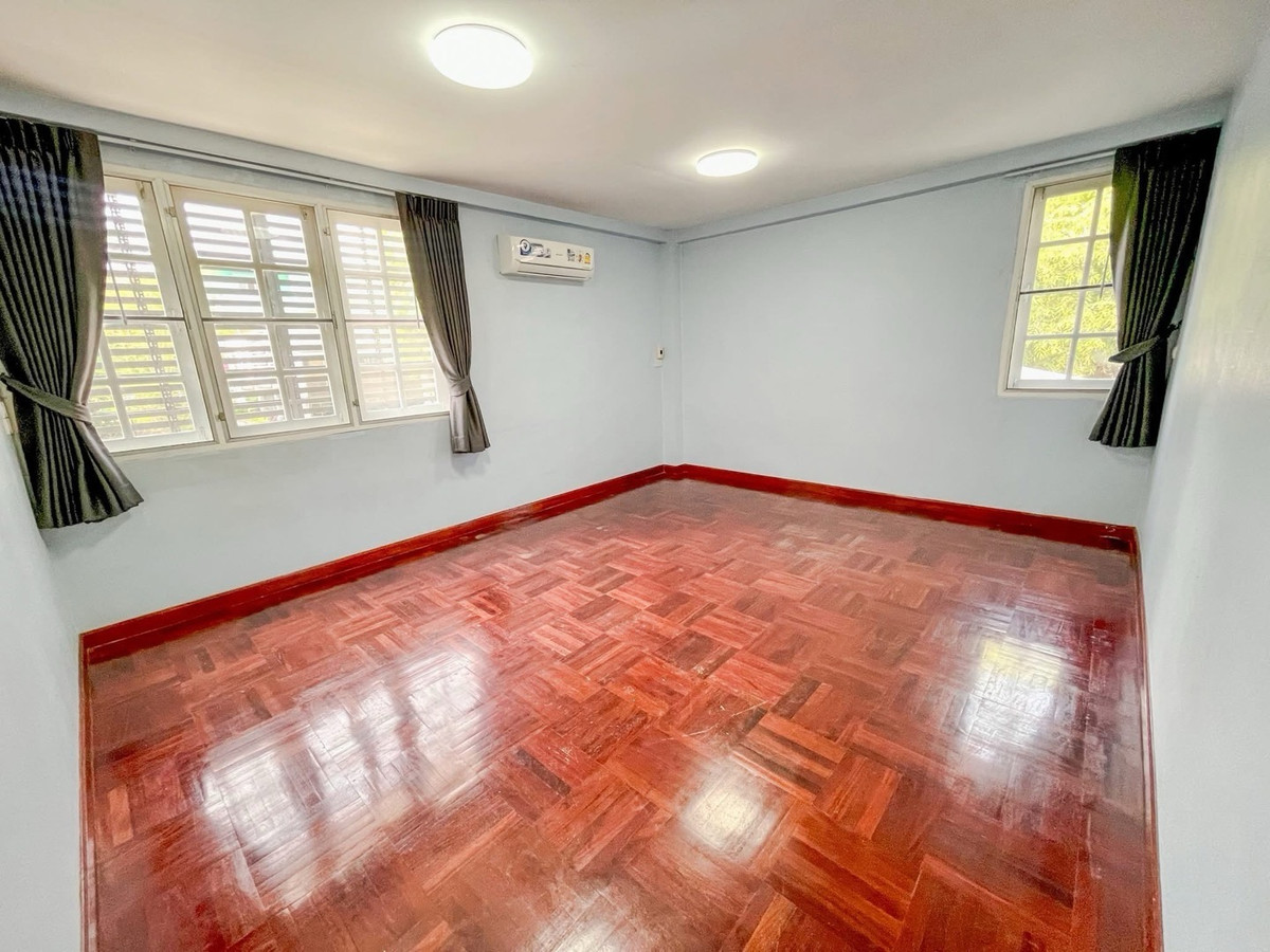 For RentHouseNawamin, Ramindra : 🏡Single house Ramintra 42 for rent, 400sq.m., 4 bedrooms, 4 bathrooms, 150 sq m. ***100 meters from the BTS station (Pink Line BTS Station Ramindra M.6) 🚝🚗