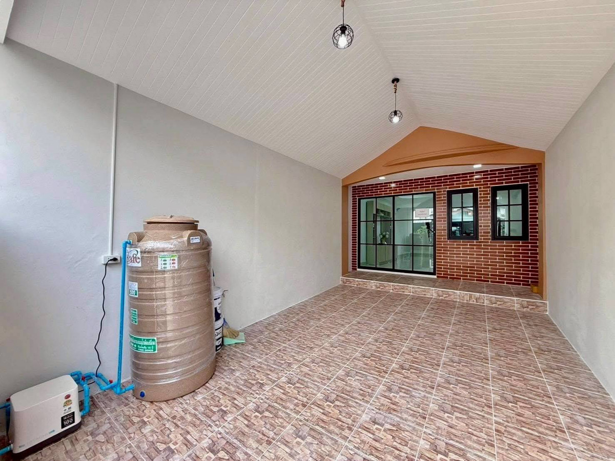 ขายทาวน์โฮมเสรีไทย-นิด้า : ขายบ้านนวกานต์ ซอยเสรีไทย 43 แยก 3 ถนนเสรีไทย  แขวงคลองกุ่ม เขตบึงกุ่ม กรุงเทพฯ 