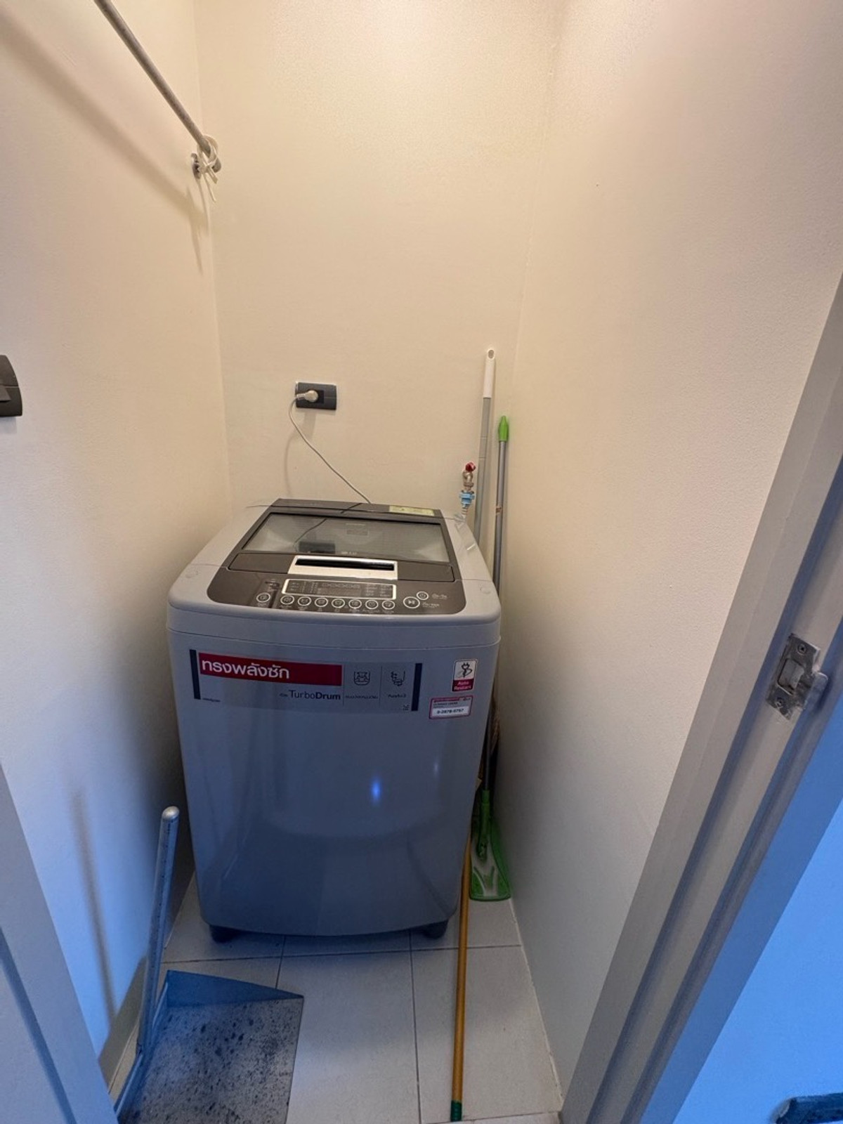 For RentCondoWongwianyai, Charoennakor : Fuse Sathorn Taksin Condo next to BTS Wongwian Yai, 1 bedroom, available for rent, 13,000/month.