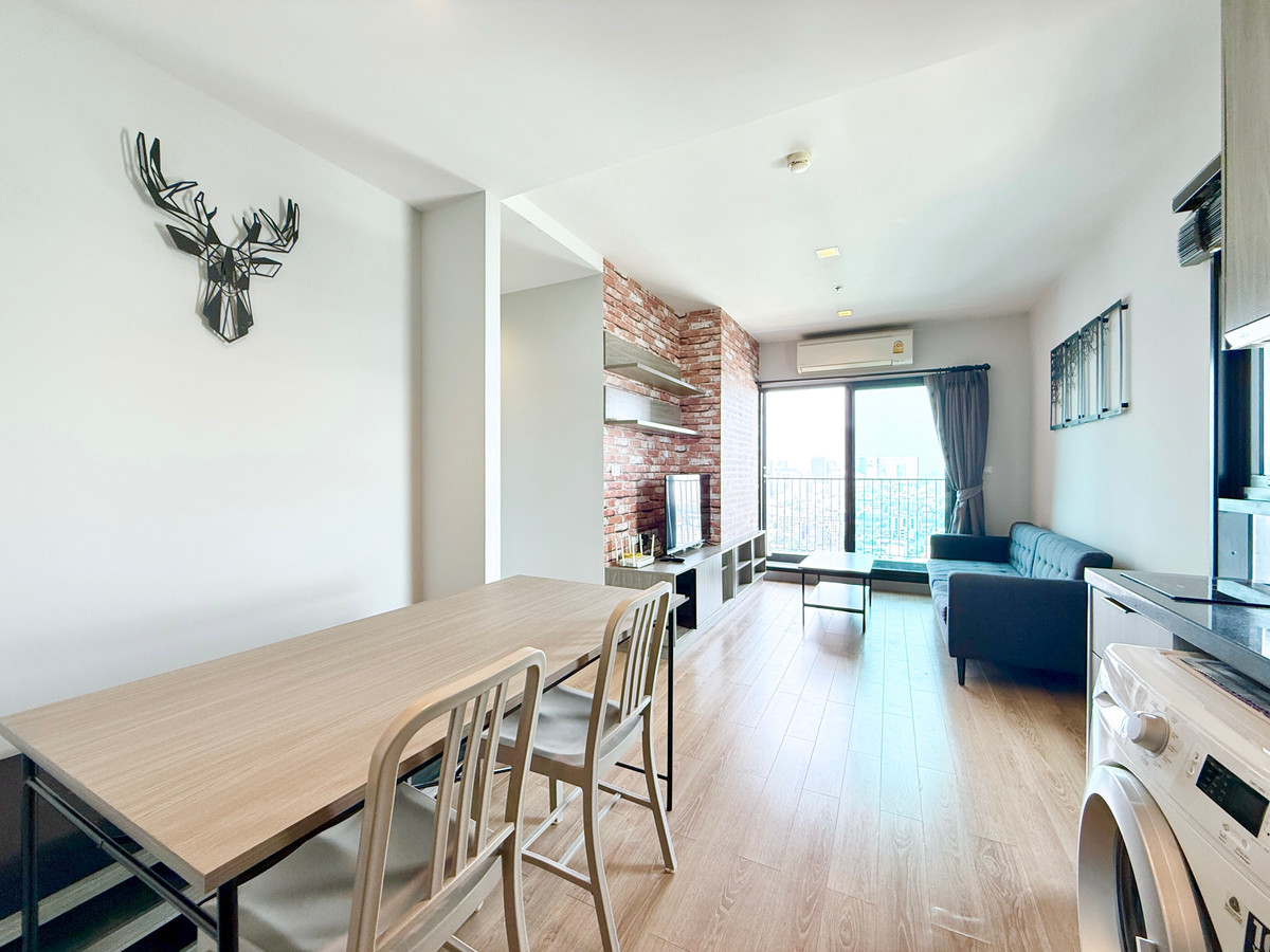 ขายคอนโดลาดพร้าว เซ็นทรัลลาดพร้าว : 🚀 Chapter One Midtown ลาดพร้าว24 - 58ตรม. 2นอน2น้ำ ห้องมุม ชั้นสูง 092-545-6151 (ทีม)