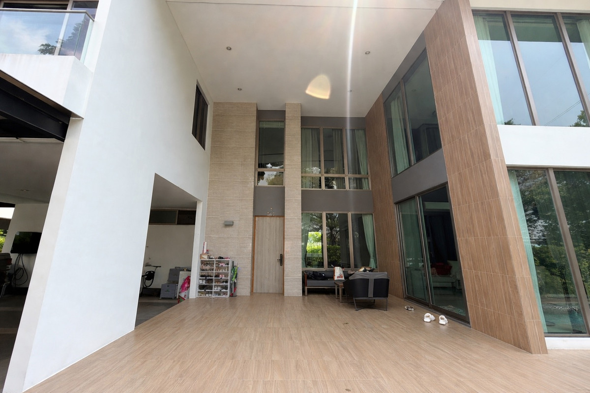 For RentHouseRama 2, Bang Khun Thian : For rent, luxury detached house, Nirvana Beyond Rama 2 project, with private swimming pool. Near Central Rama 2