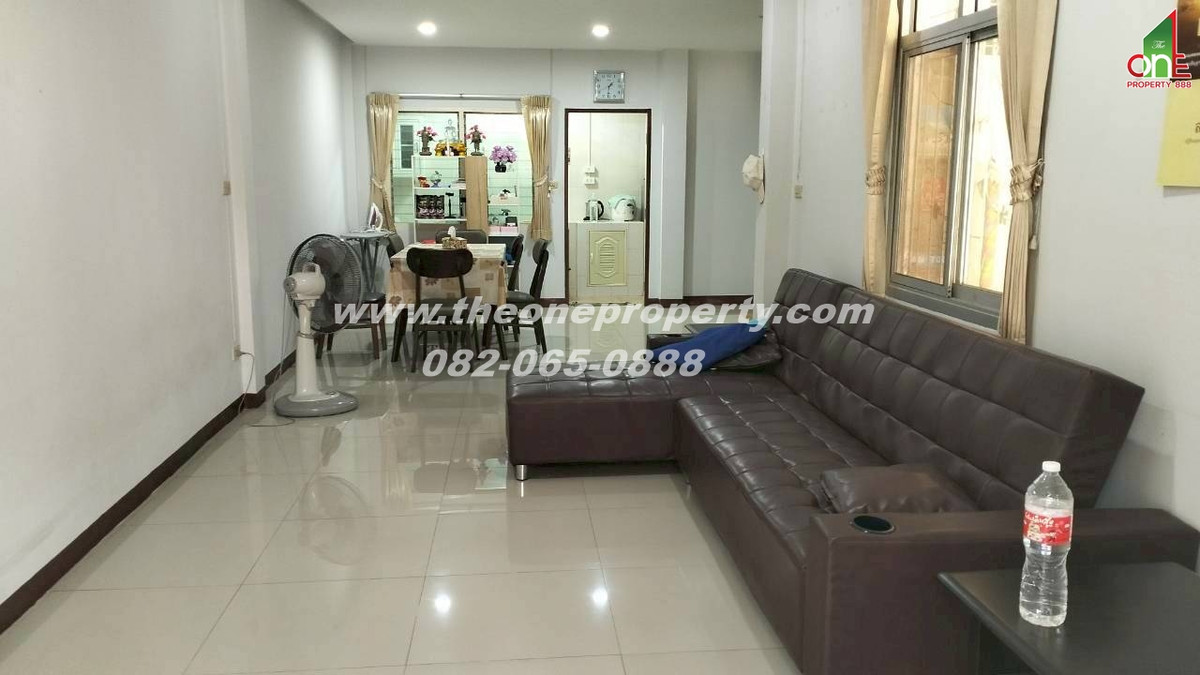 For SaleTownhomePathum Thani,Rangsit, Thammasat : 2-story townhouse, newly renovated, 21.9 sq m., Thai Somboon Village 2, Rangsit, Khlong 3, Liab Khlong Sam Road, Khlong Sam, Khlong Luang, Pathum Thani.