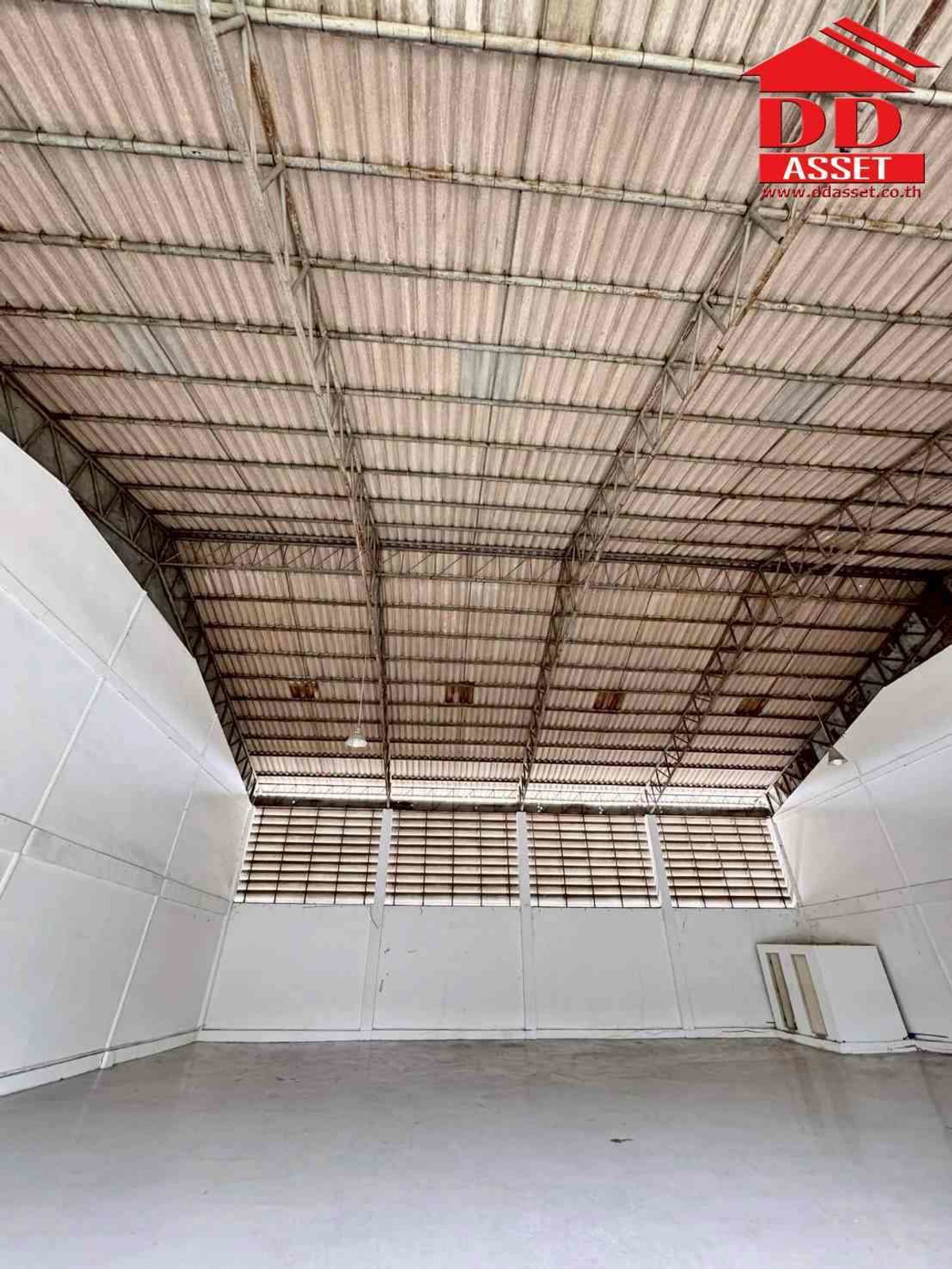 ให้เช่าโกดังสมุทรปราการ สำโรง : ให้เช่า โกดังถนนเทพารักษ์ กม.26 ตรงข้ามหมู่บ้านทับทอง  รหัส : F8038