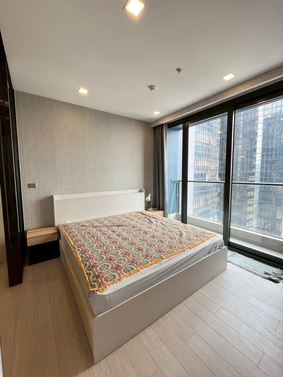 ให้เช่าคอนโดพระราม 9 เพชรบุรีตัดใหม่ RCA : ONE9FIVE -RAMA9 🔥FOR-RENT 
1BEDROOM  Simple Is The Best