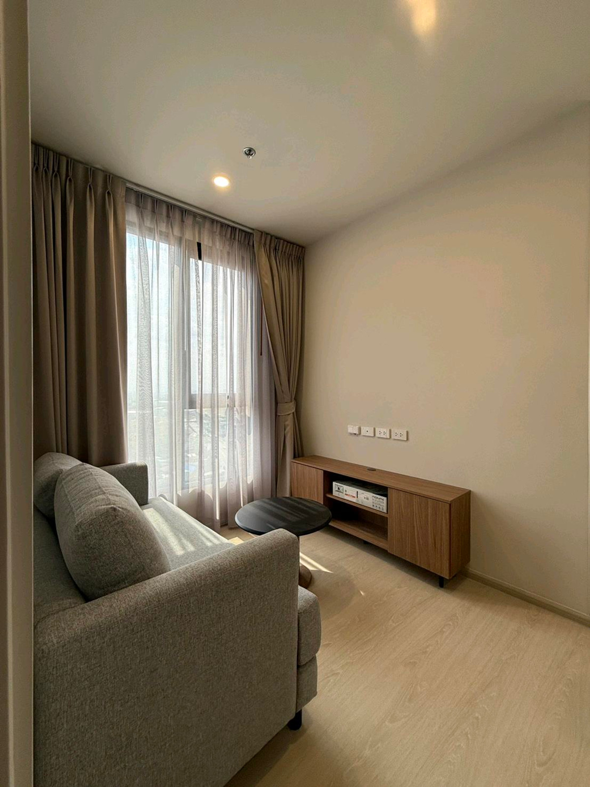 ให้เช่าคอนโดราษฎร์บูรณะ สุขสวัสดิ์ : ขาย/ให้เช่า Nue Riverest Ratburana 