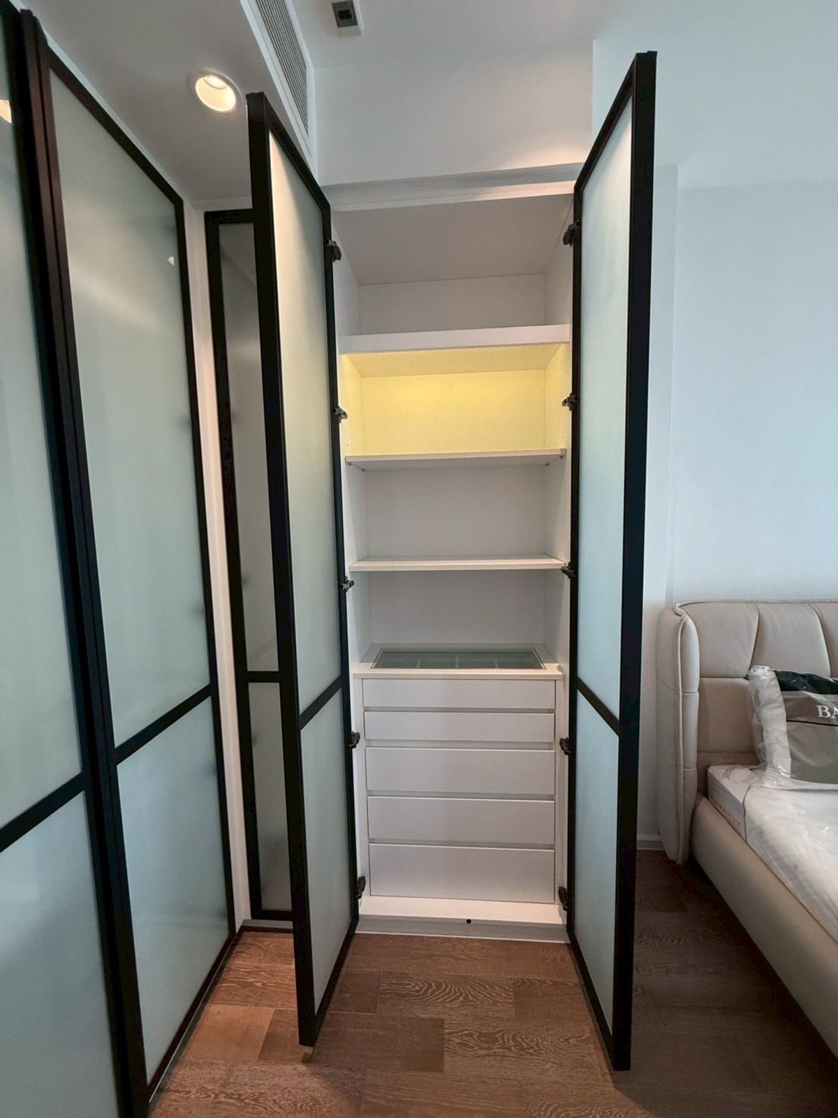 ให้เช่าคอนโดสุขุมวิท อโศก ทองหล่อ : For rent Muniq Sukhunvit 23 | Pet Friendly🐶🐱 | 45,000/M