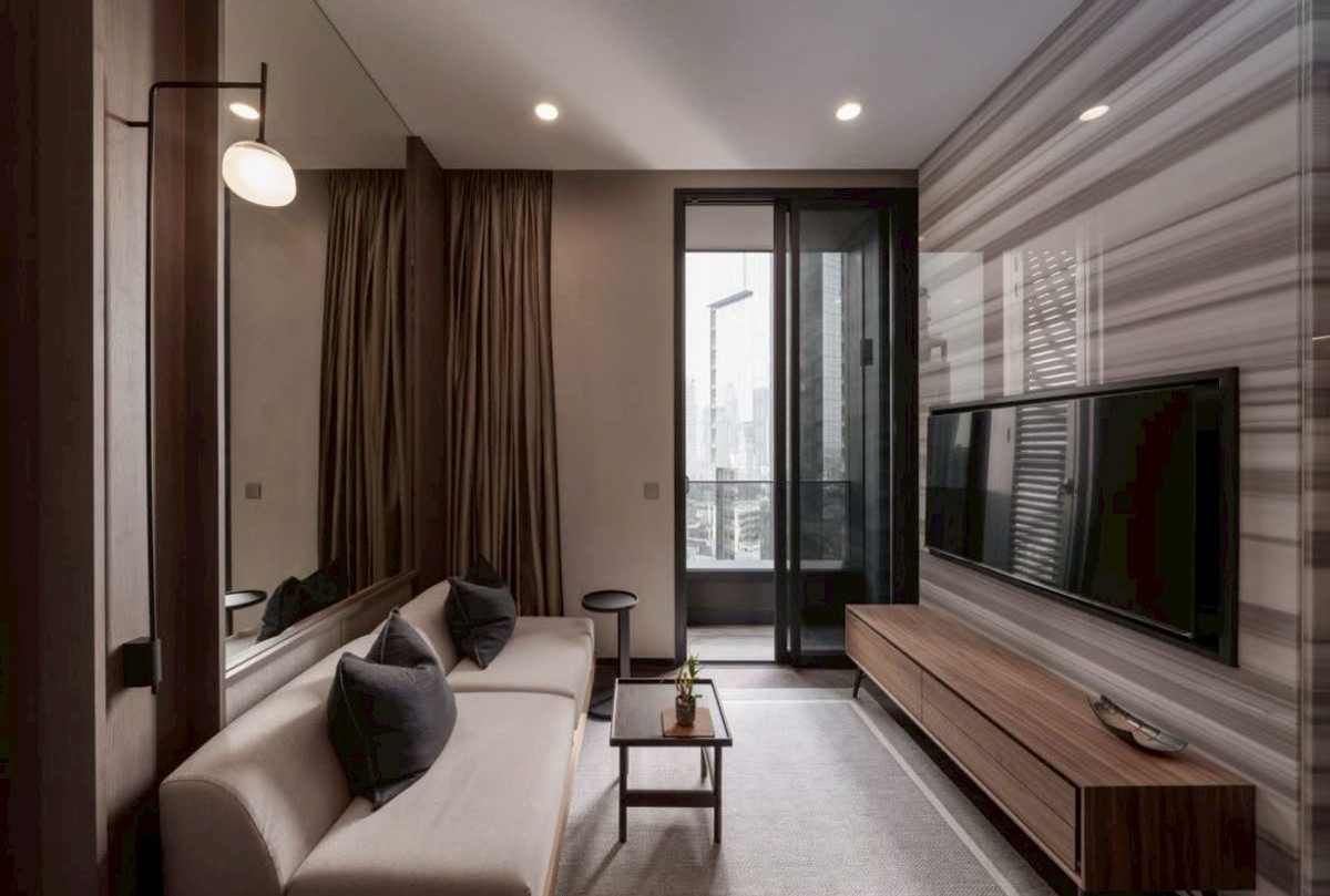 ขายคอนโดสุขุมวิท อโศก ทองหล่อ : ME2500781 ขายด่วน! คอนโดหรูทองหล่อ The Esse สุขุมวิท 36 ห้องใหม่เอี่ยม ไม่เคยอยู่