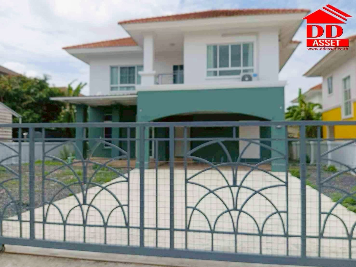 For RentHouseMin Buri, Romklao : For rent, Passorn Village 13 Soi Suwinthawong 86 Code: H8282