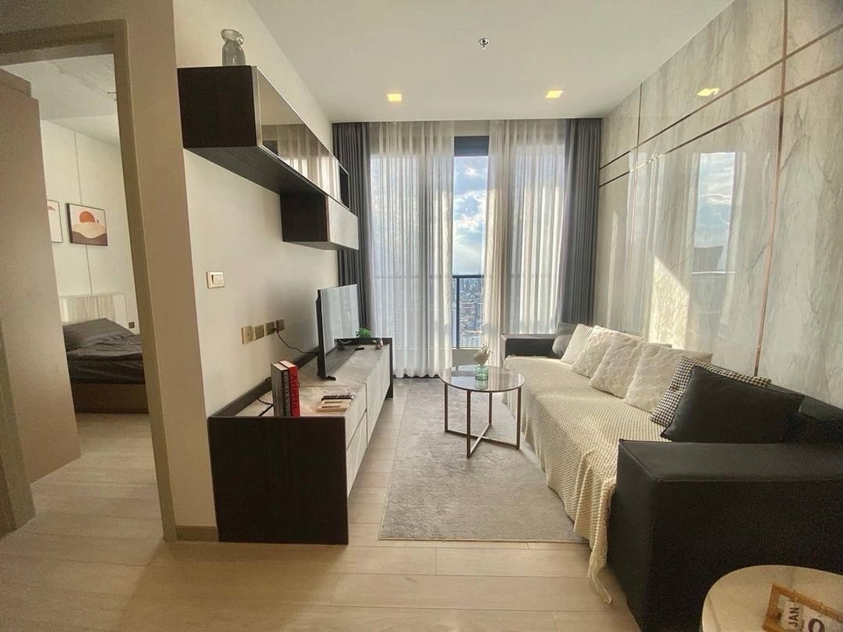 ให้เช่าคอนโดพระราม 9 เพชรบุรีตัดใหม่ RCA : One9five Rental condo , Rama9 MRT.
2bed2bath 58sqm price rental:50,000฿
ปล่อยเช่าคอนโด