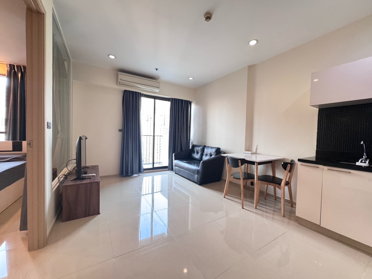 ให้เช่าคอนโดวงเวียนใหญ่ เจริญนคร : Fuse Sathorn taksin คอนโดติด bts วงเวียนใหญ่ 1 ห้องนอน ว่างพร้อมให้เช่า 13,000/เดืิน